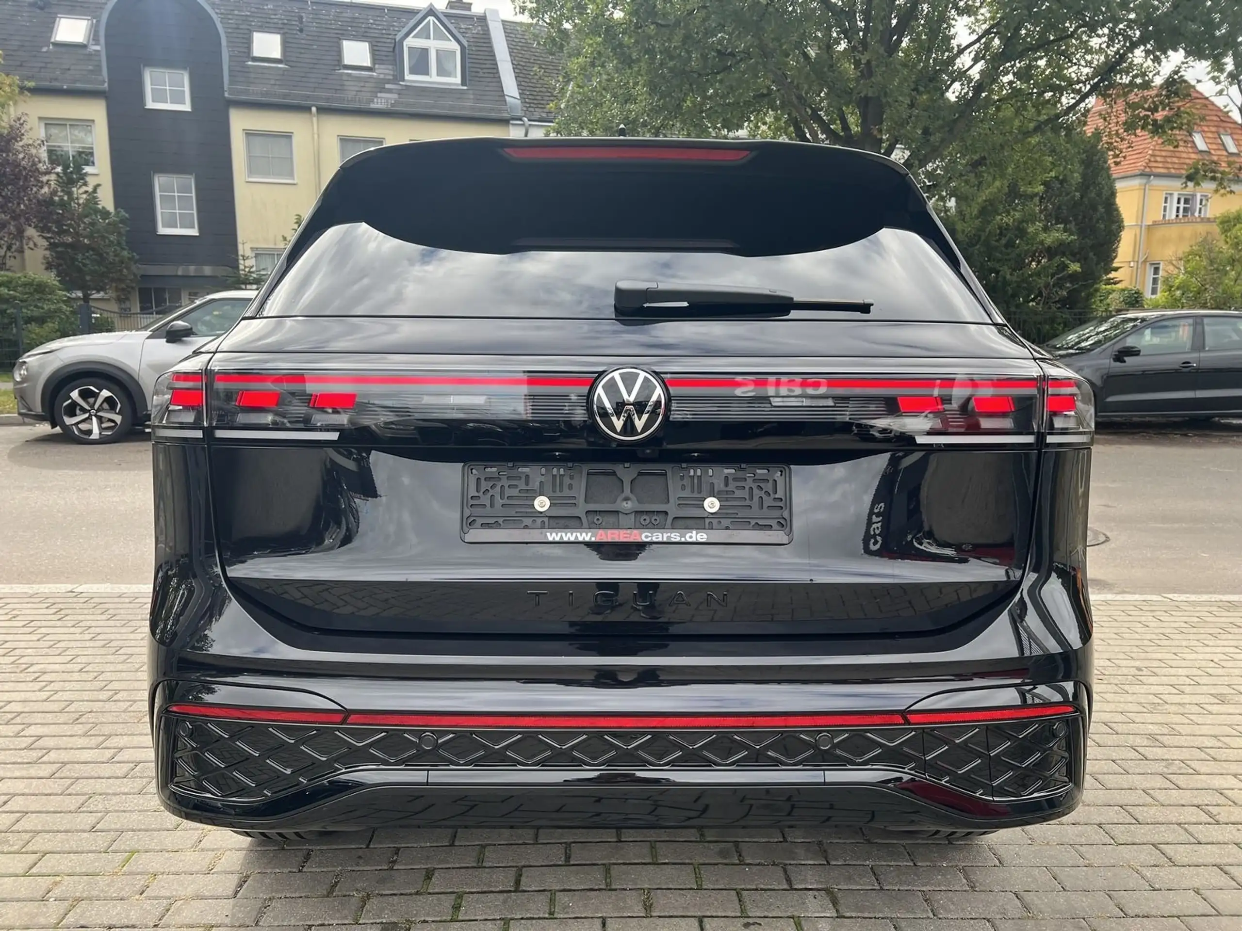 Volkswagen - Tiguan