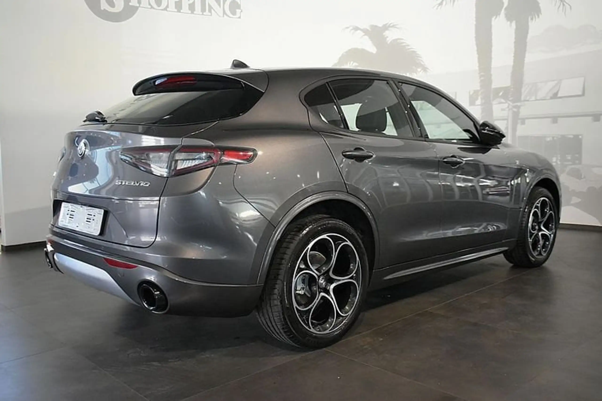 Alfa Romeo - Stelvio