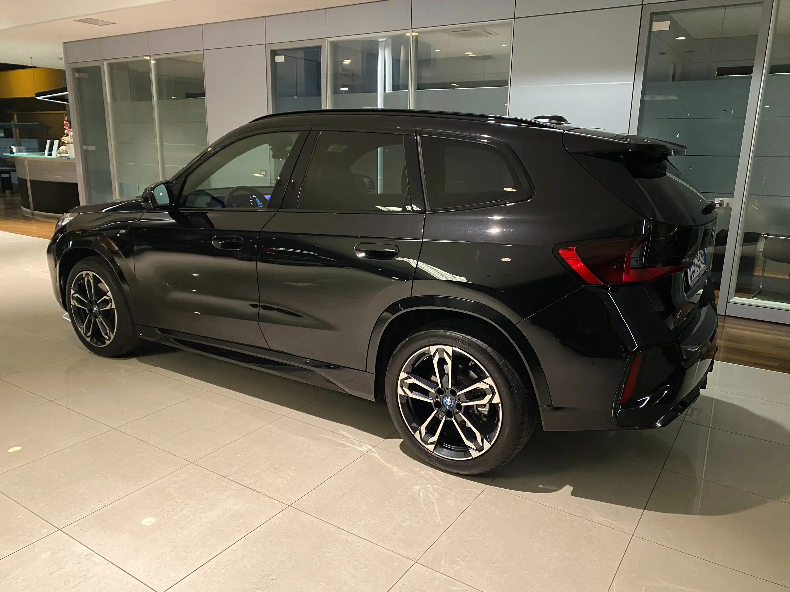 BMW - X1