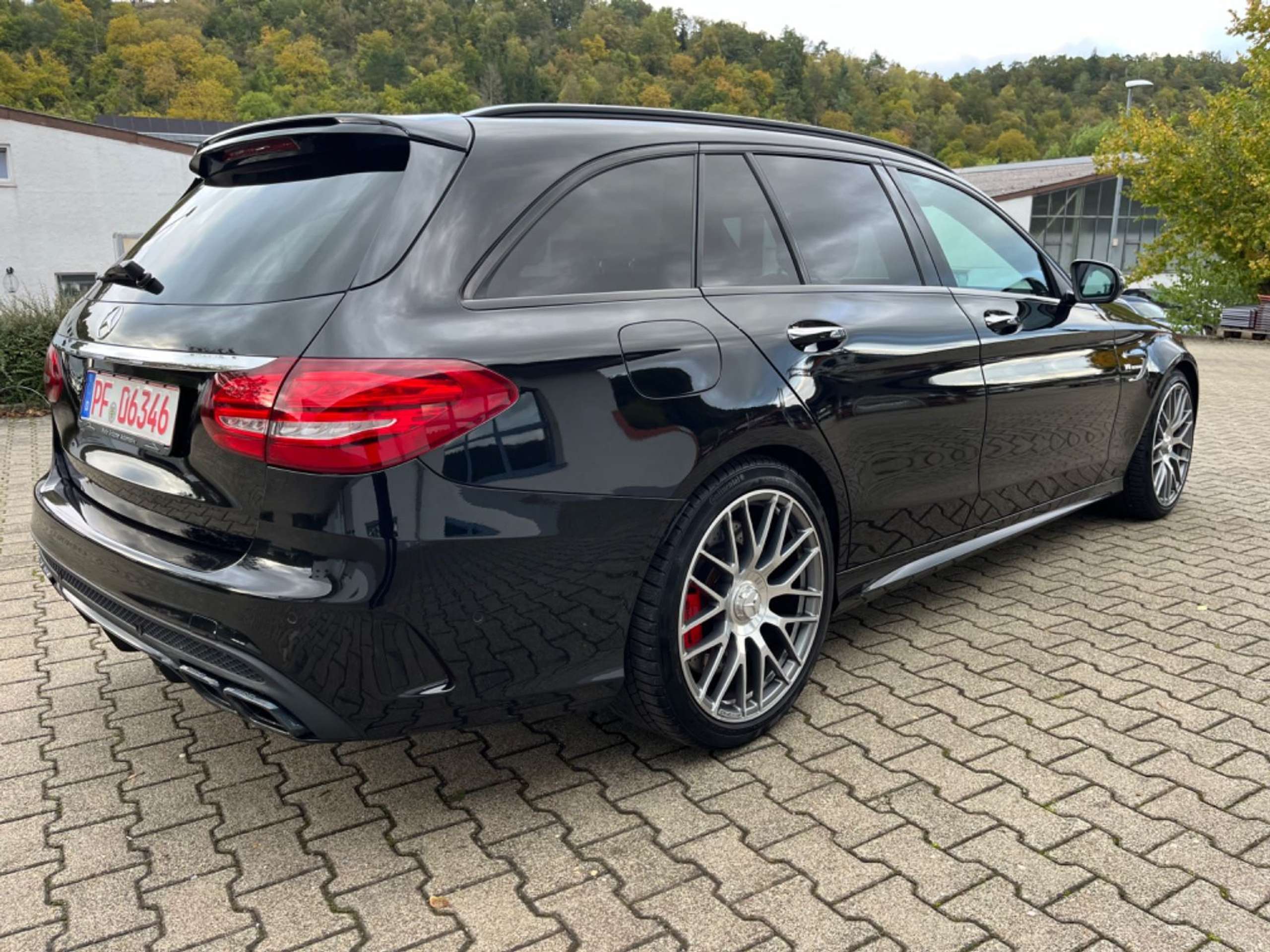 Mercedes-Benz - C 63 AMG