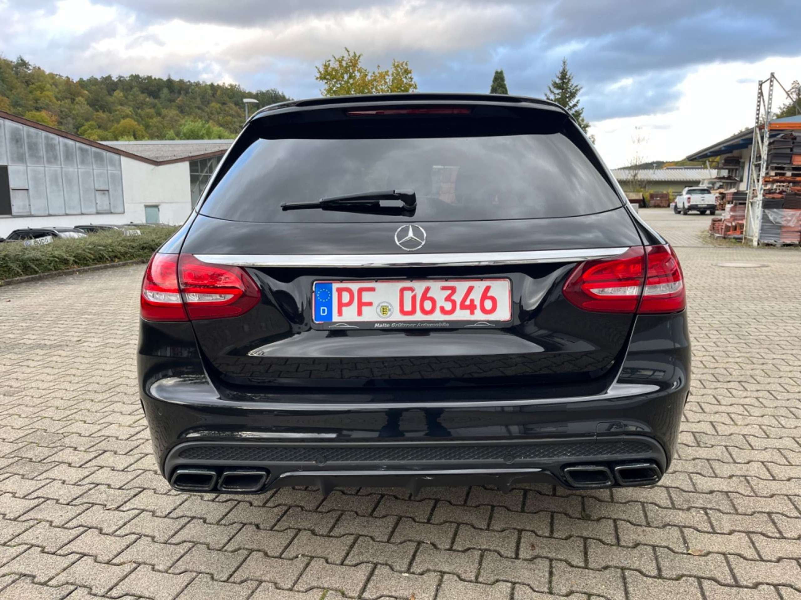 Mercedes-Benz - C 63 AMG