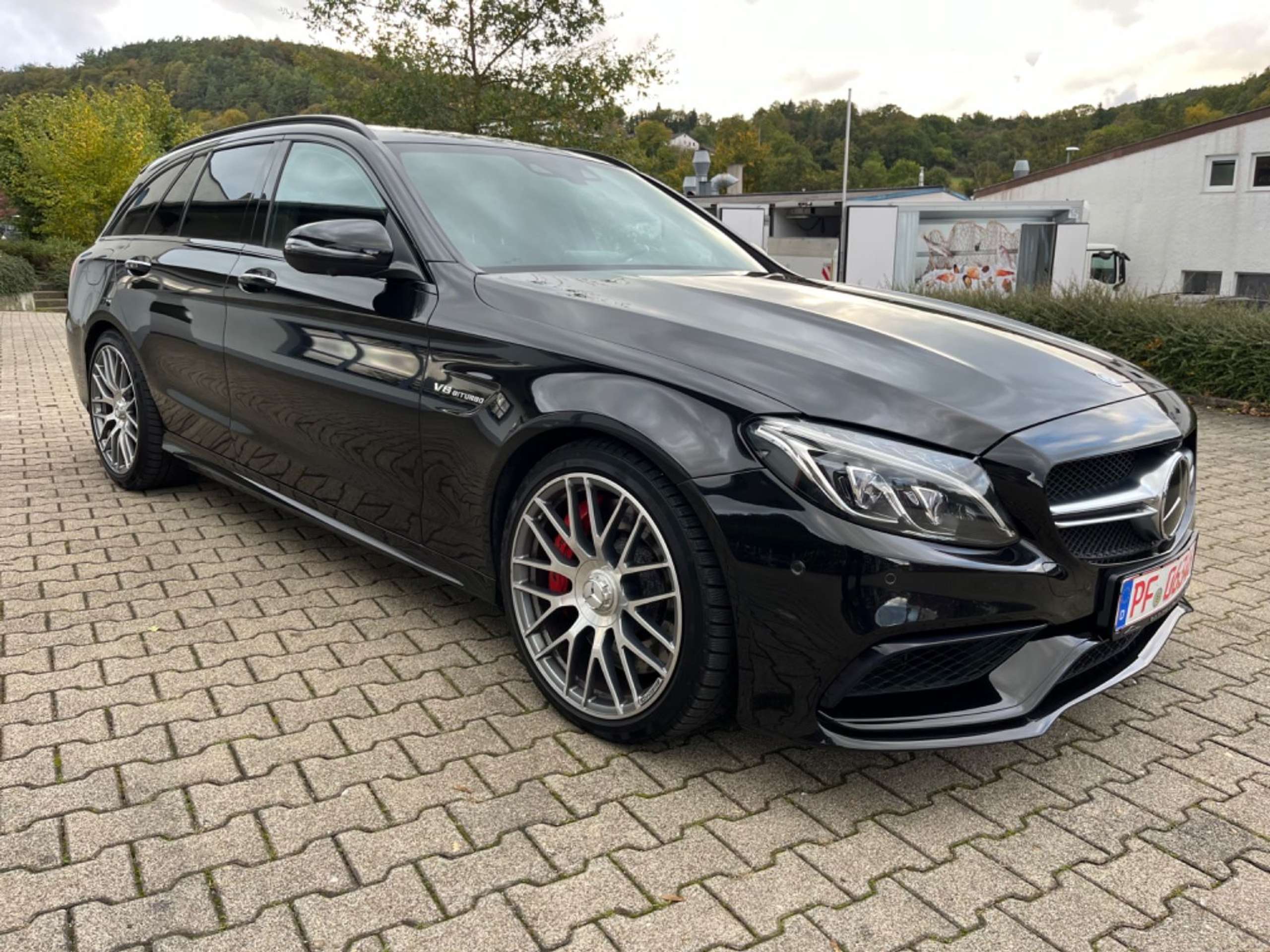 Mercedes-Benz - C 63 AMG