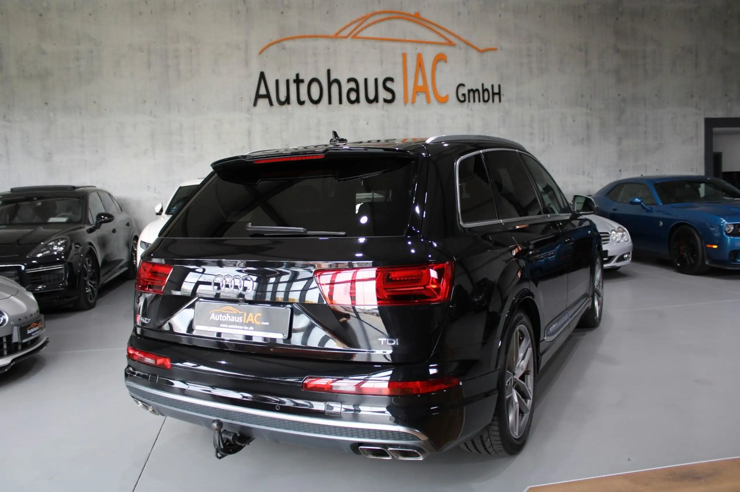 Audi - SQ7