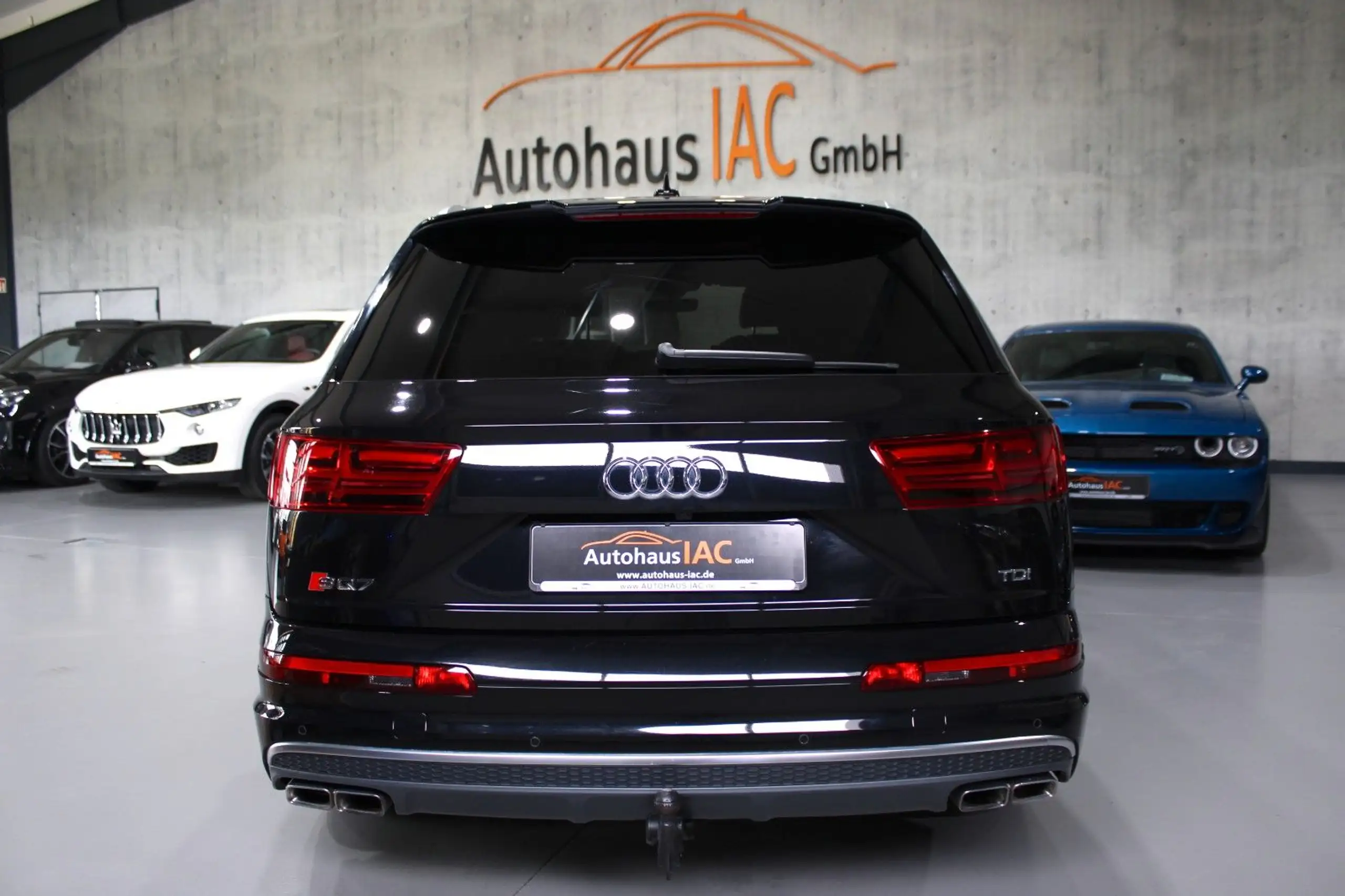 Audi - SQ7