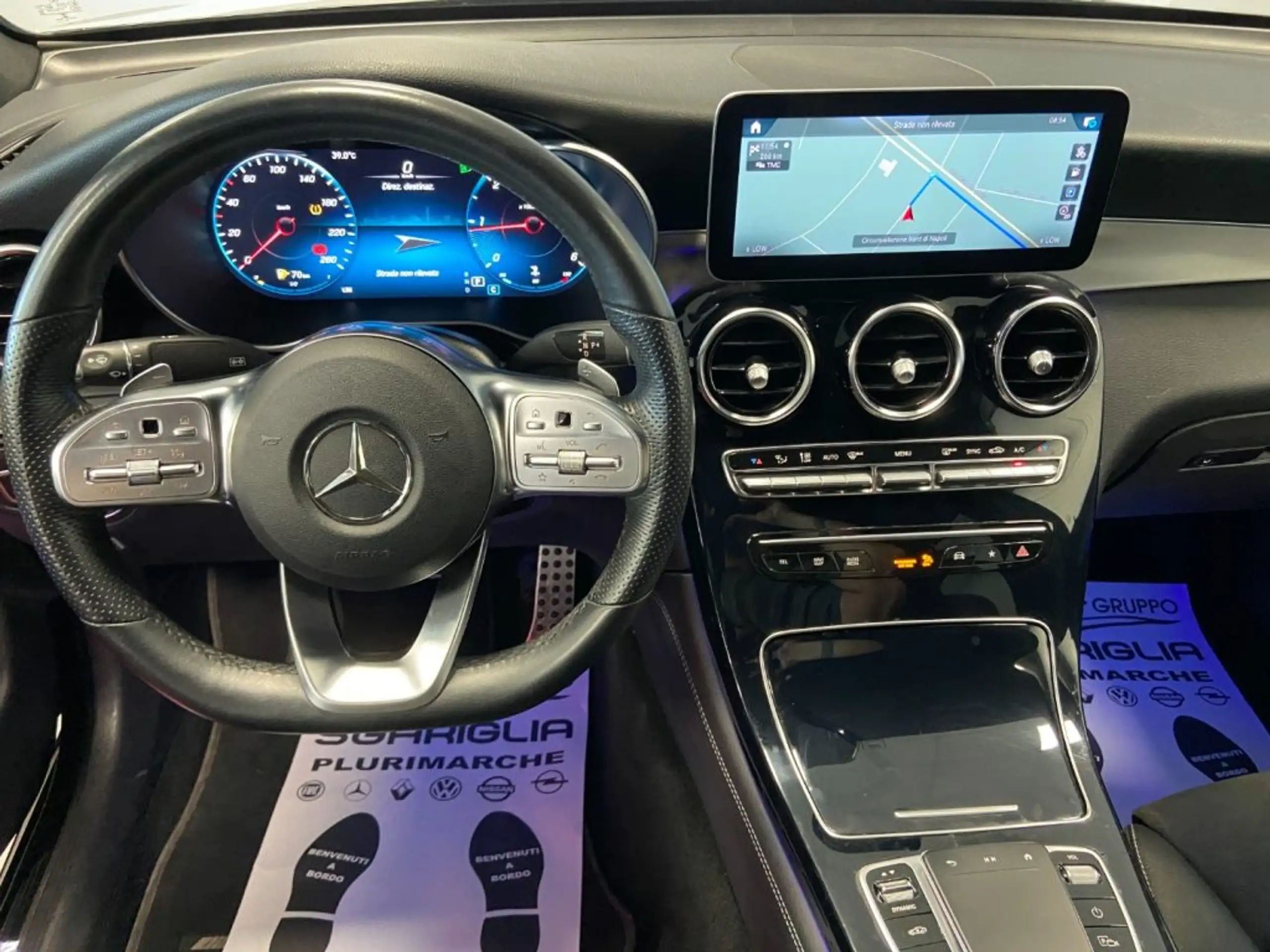 Mercedes-Benz - GLC 220