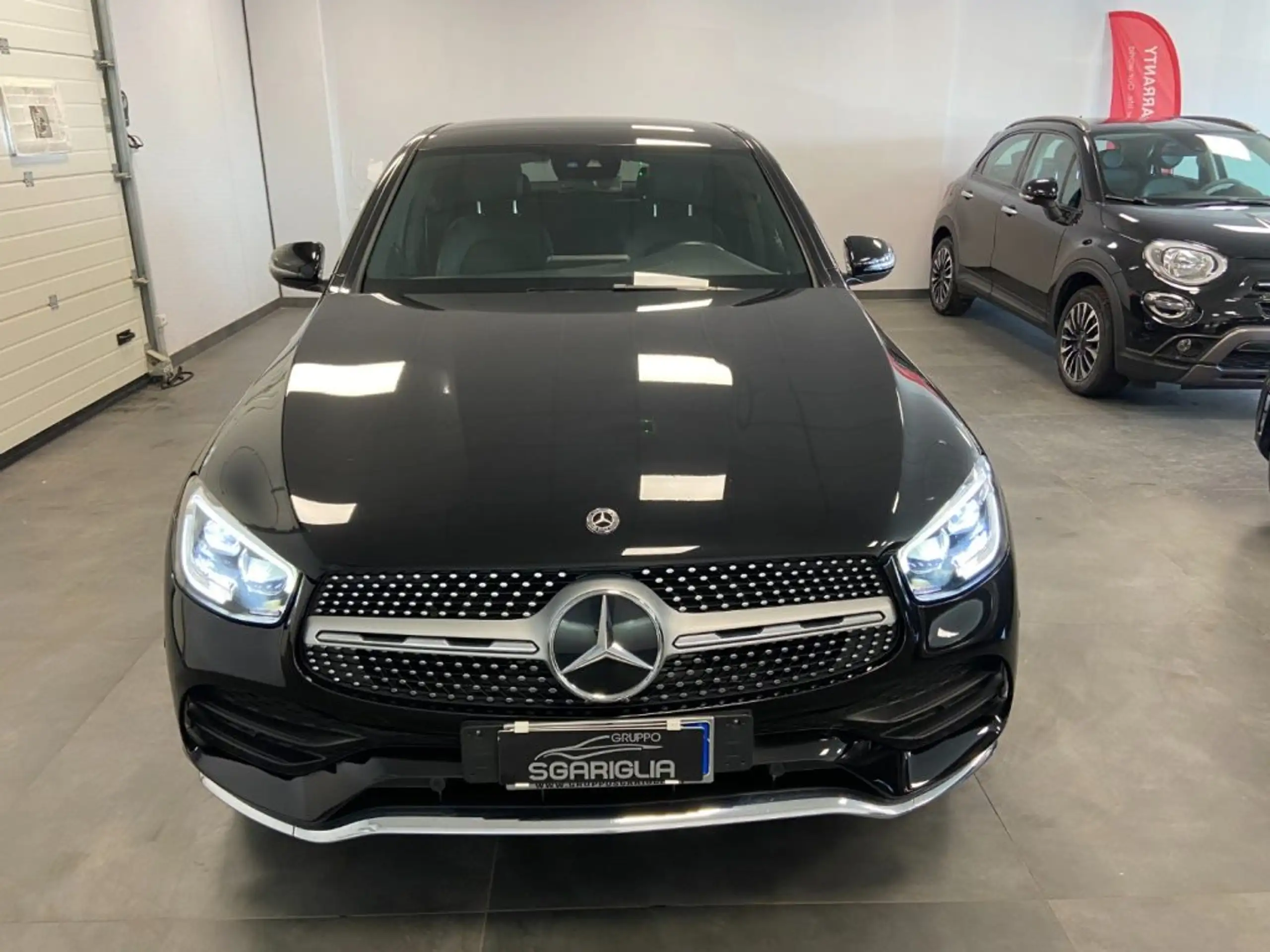 Mercedes-Benz - GLC 220