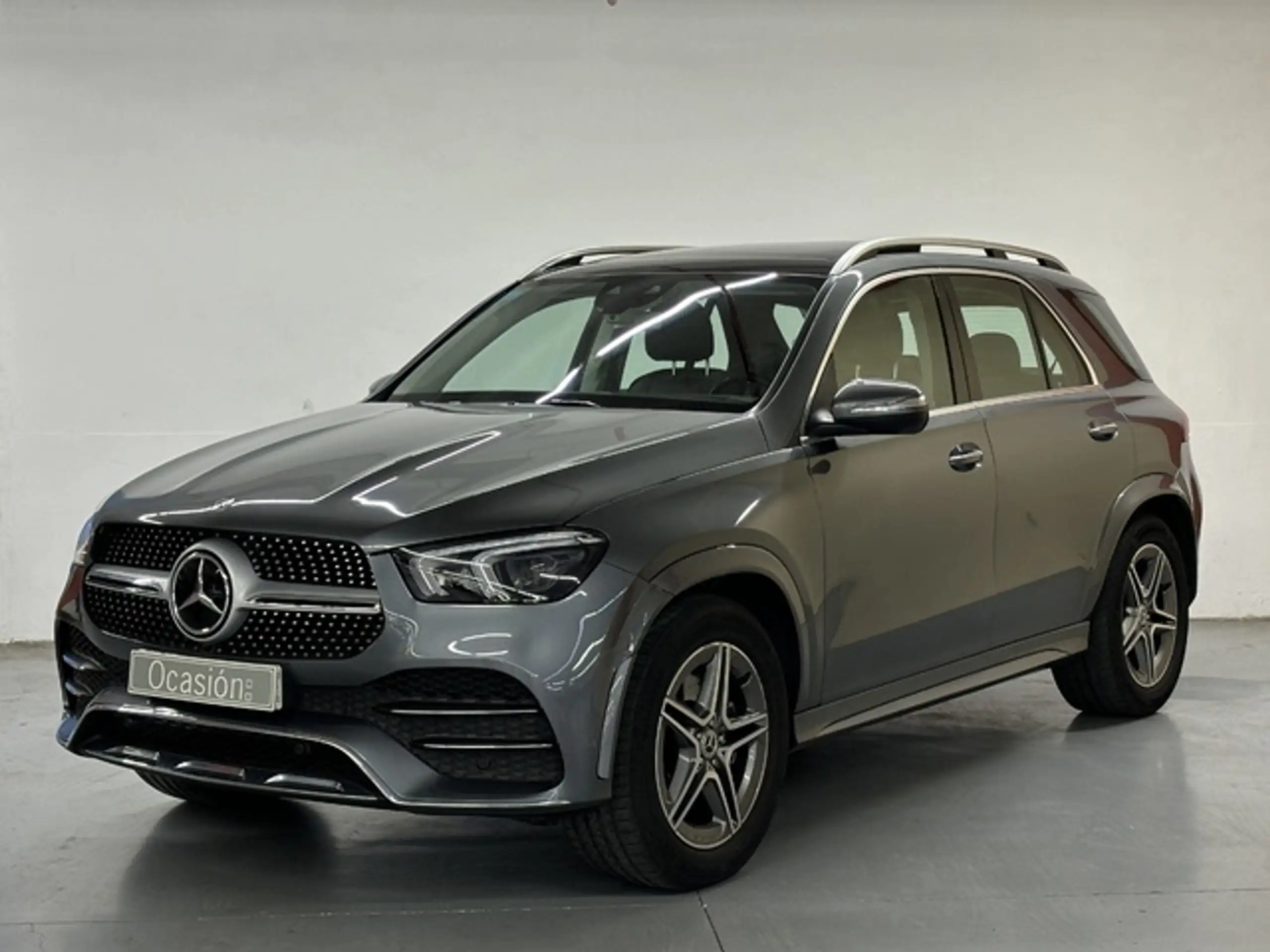 Mercedes-Benz - GLE 300