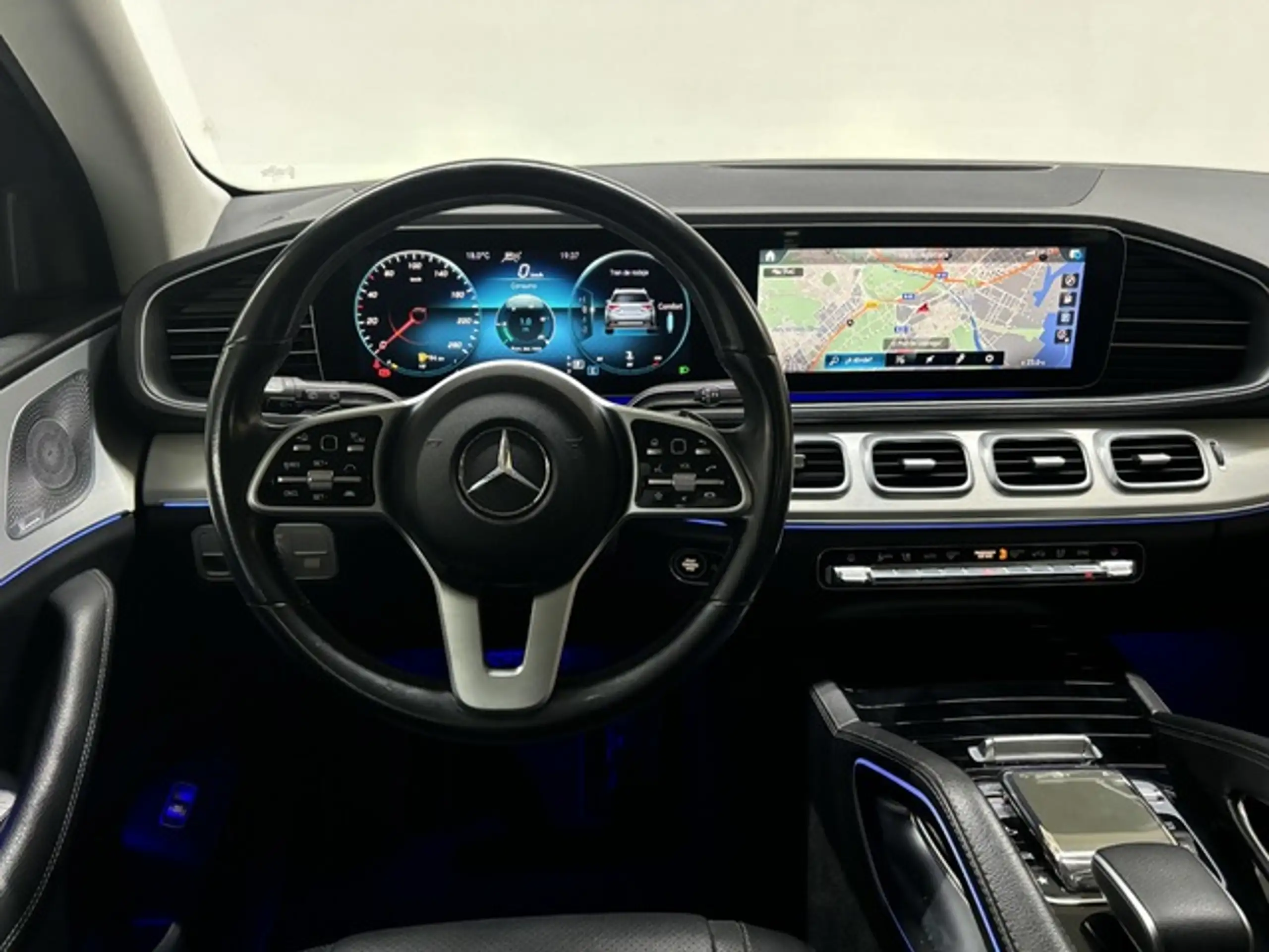 Mercedes-Benz - GLE 300