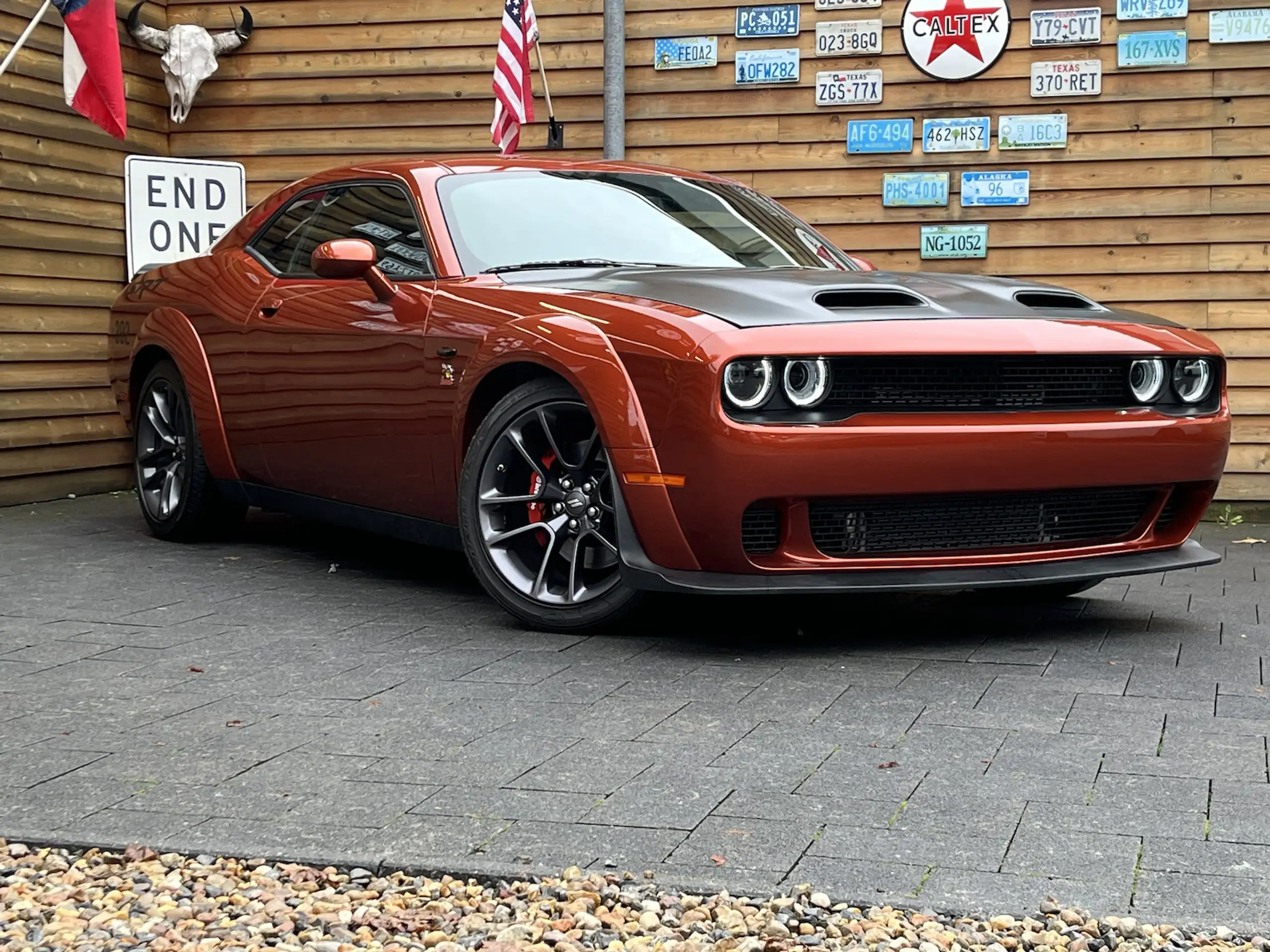 Dodge - Challenger