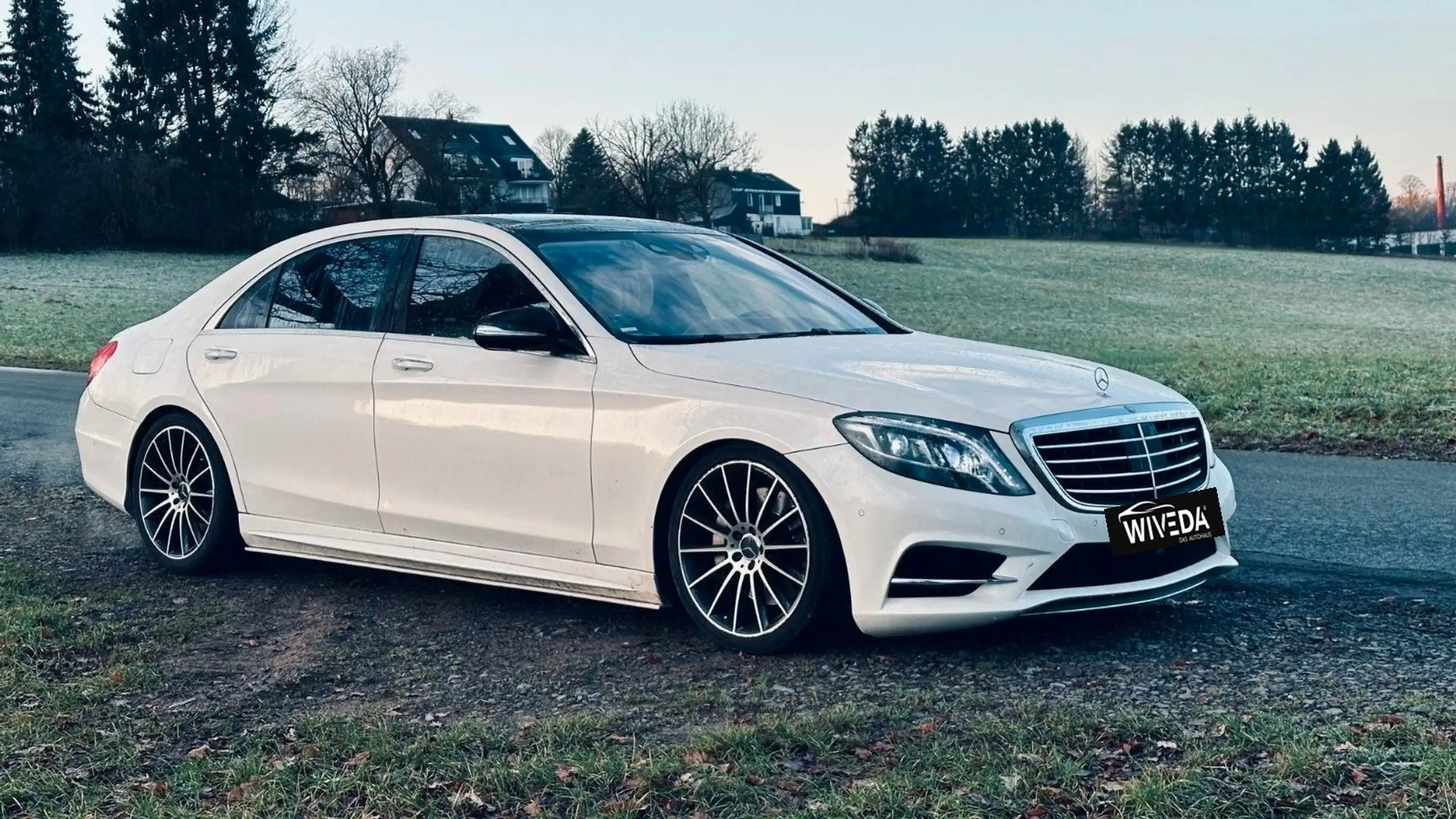 Mercedes-Benz - S 500