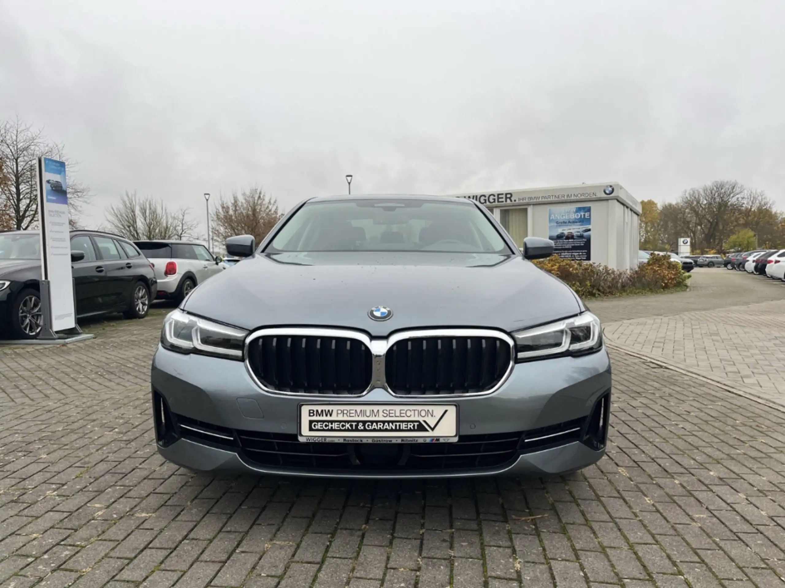 BMW - 540