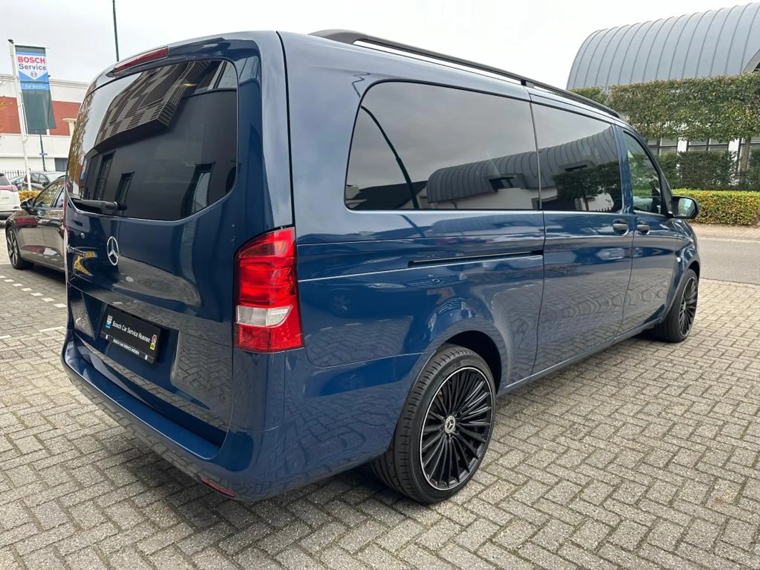 Mercedes-Benz - Vito