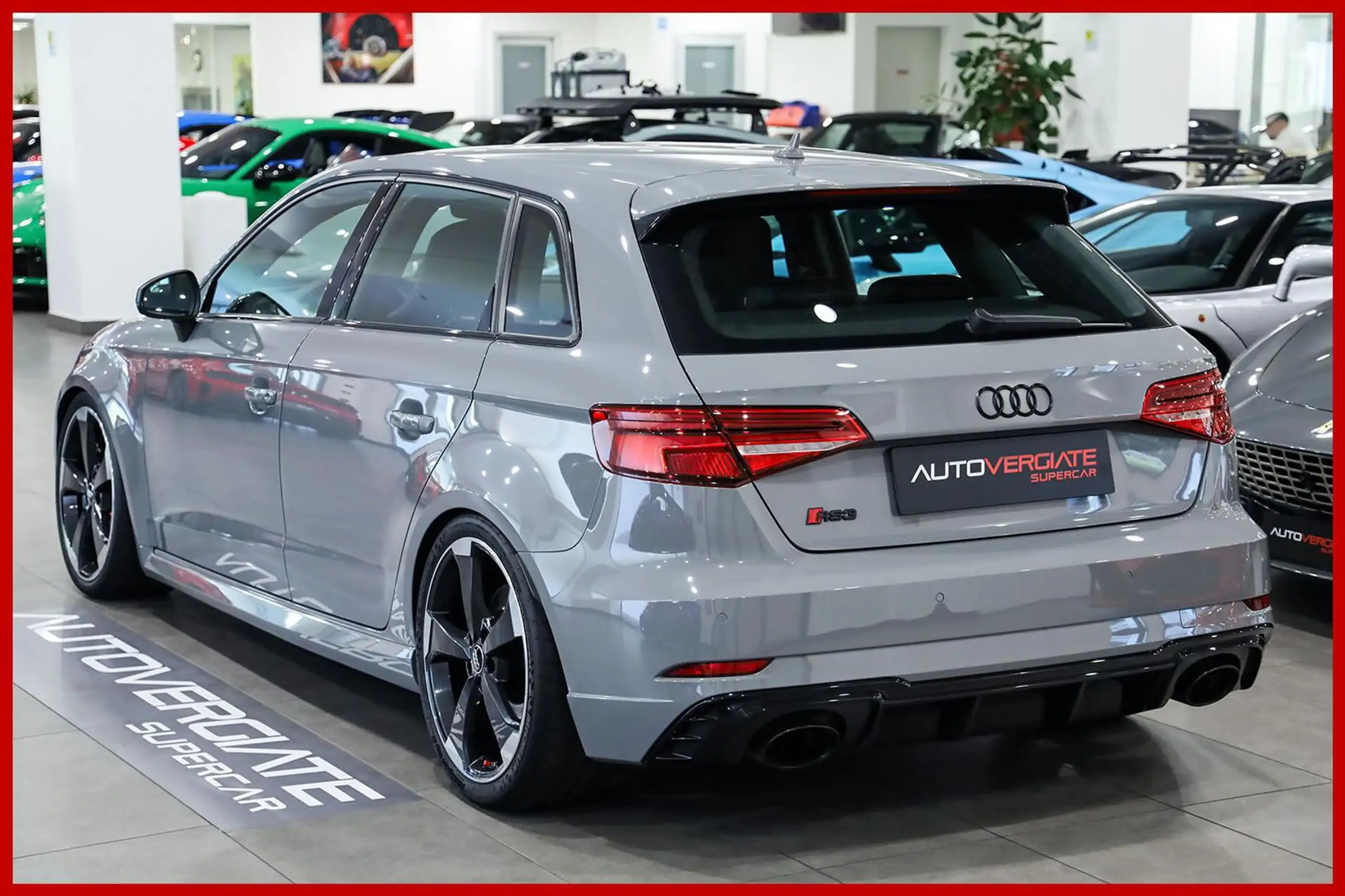 Audi - RS3