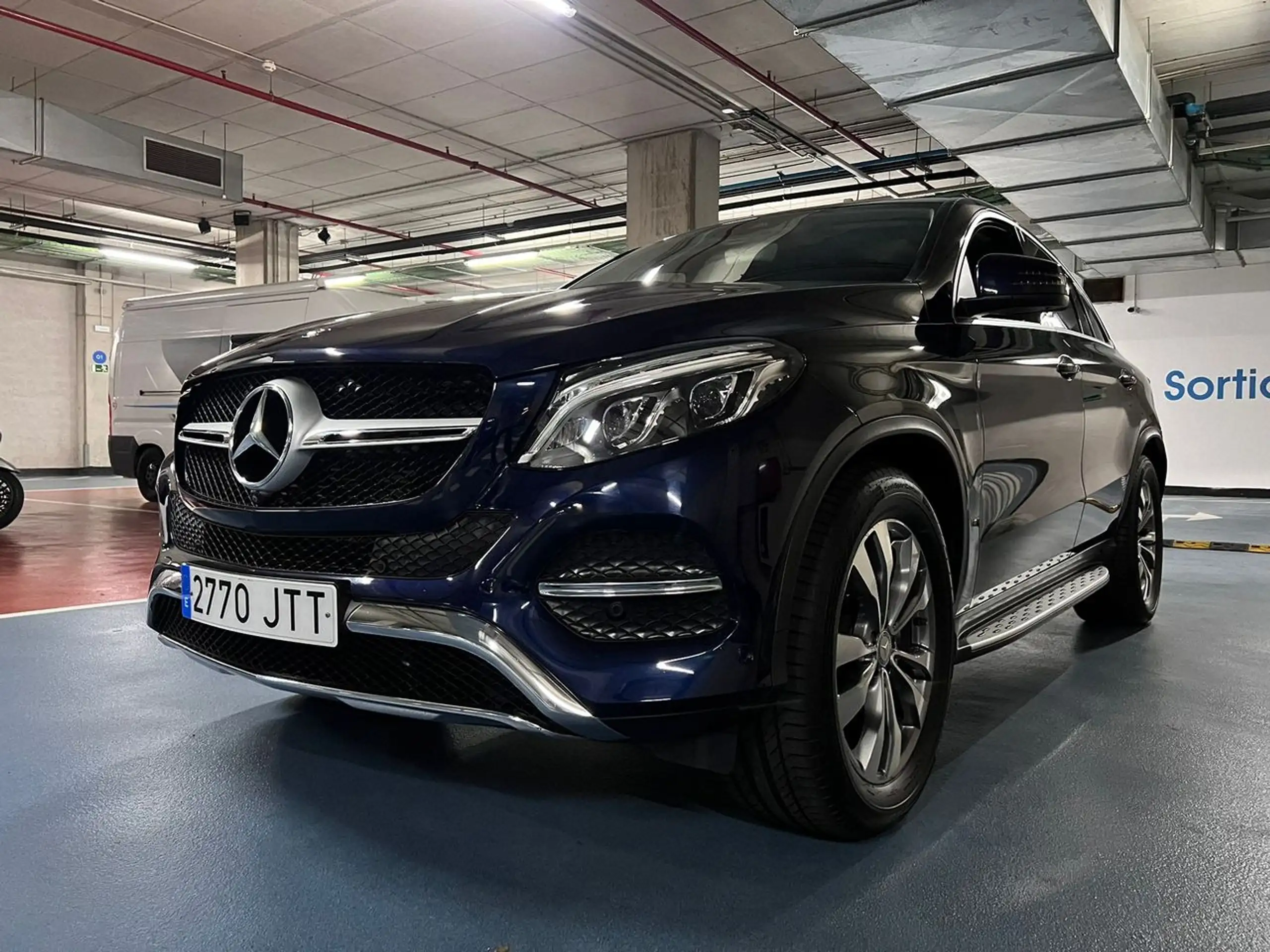 Mercedes-Benz - GLE 350