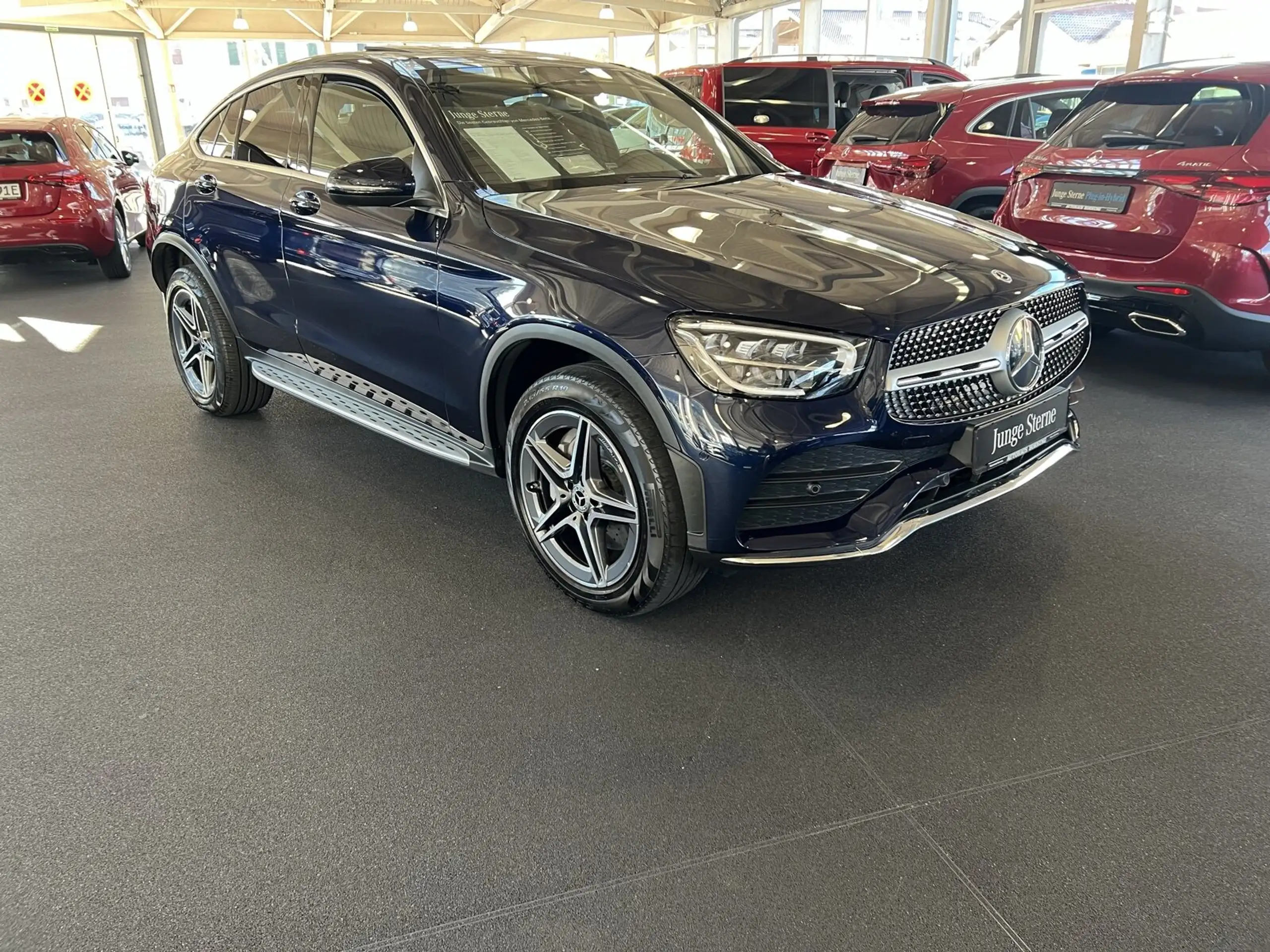 Mercedes-Benz - GLC 300