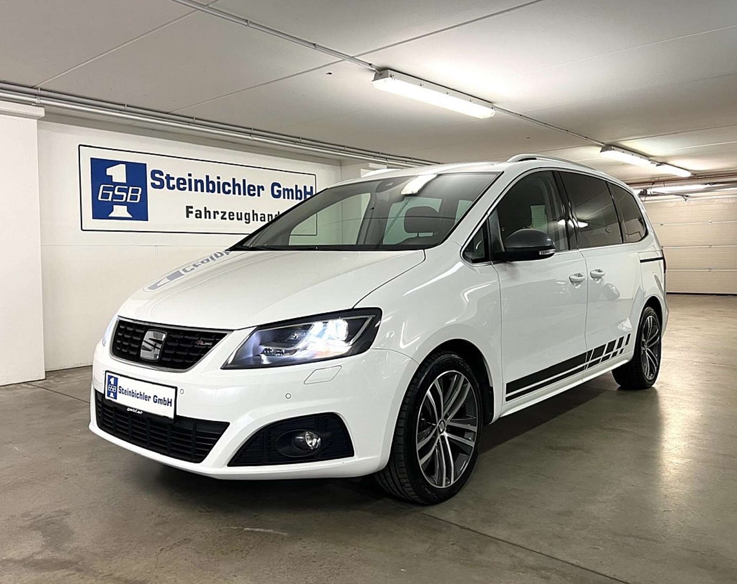 SEAT - Alhambra