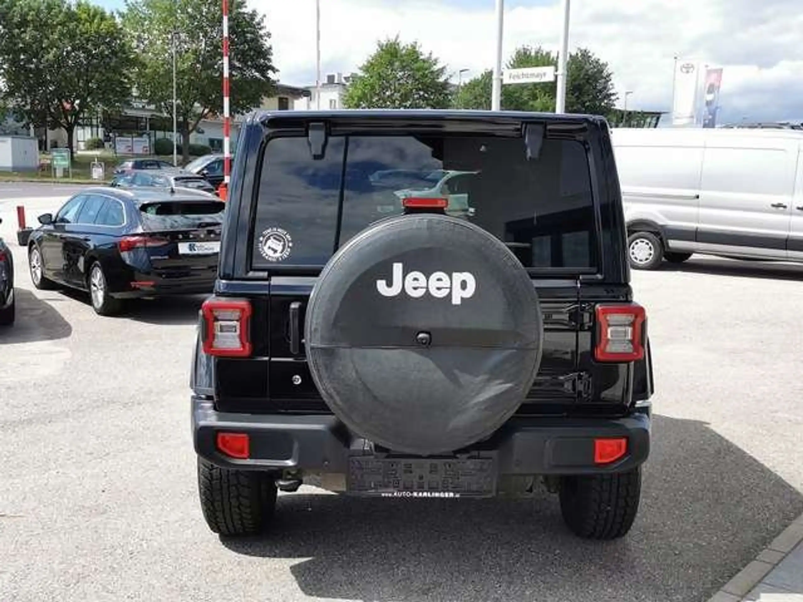 Jeep - Wrangler