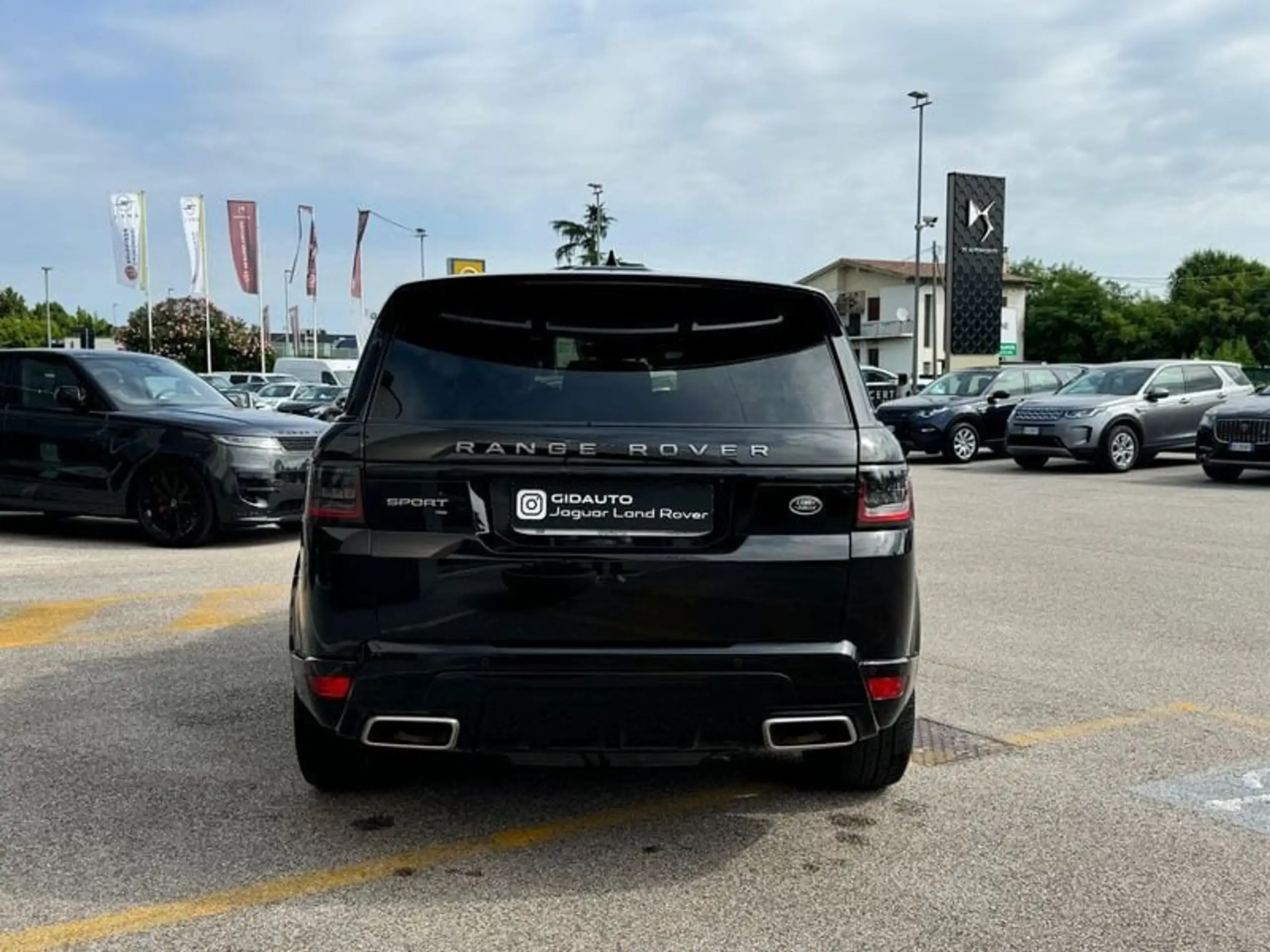 Land Rover - Range Rover Sport