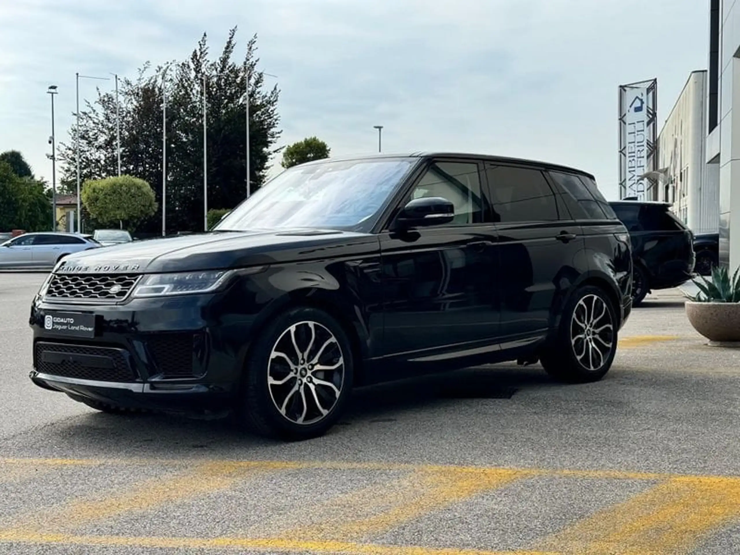 Land Rover - Range Rover Sport