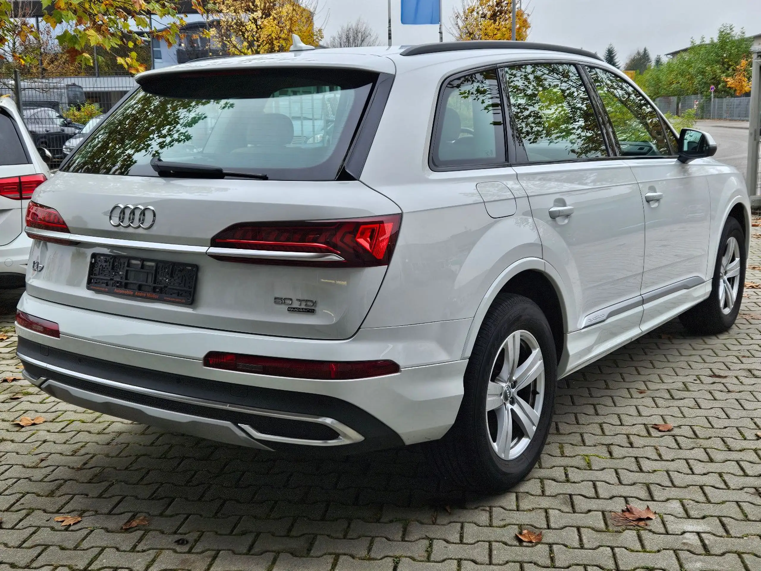 Audi - Q7