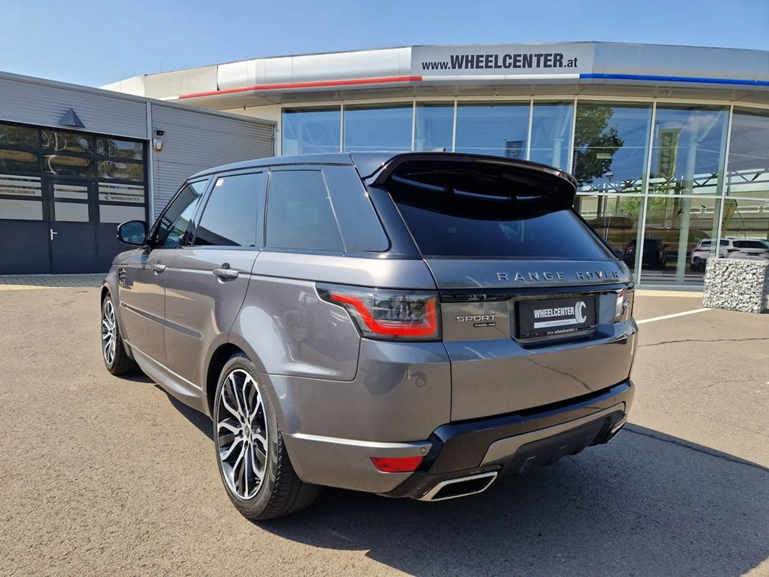 Land Rover - Range Rover Sport