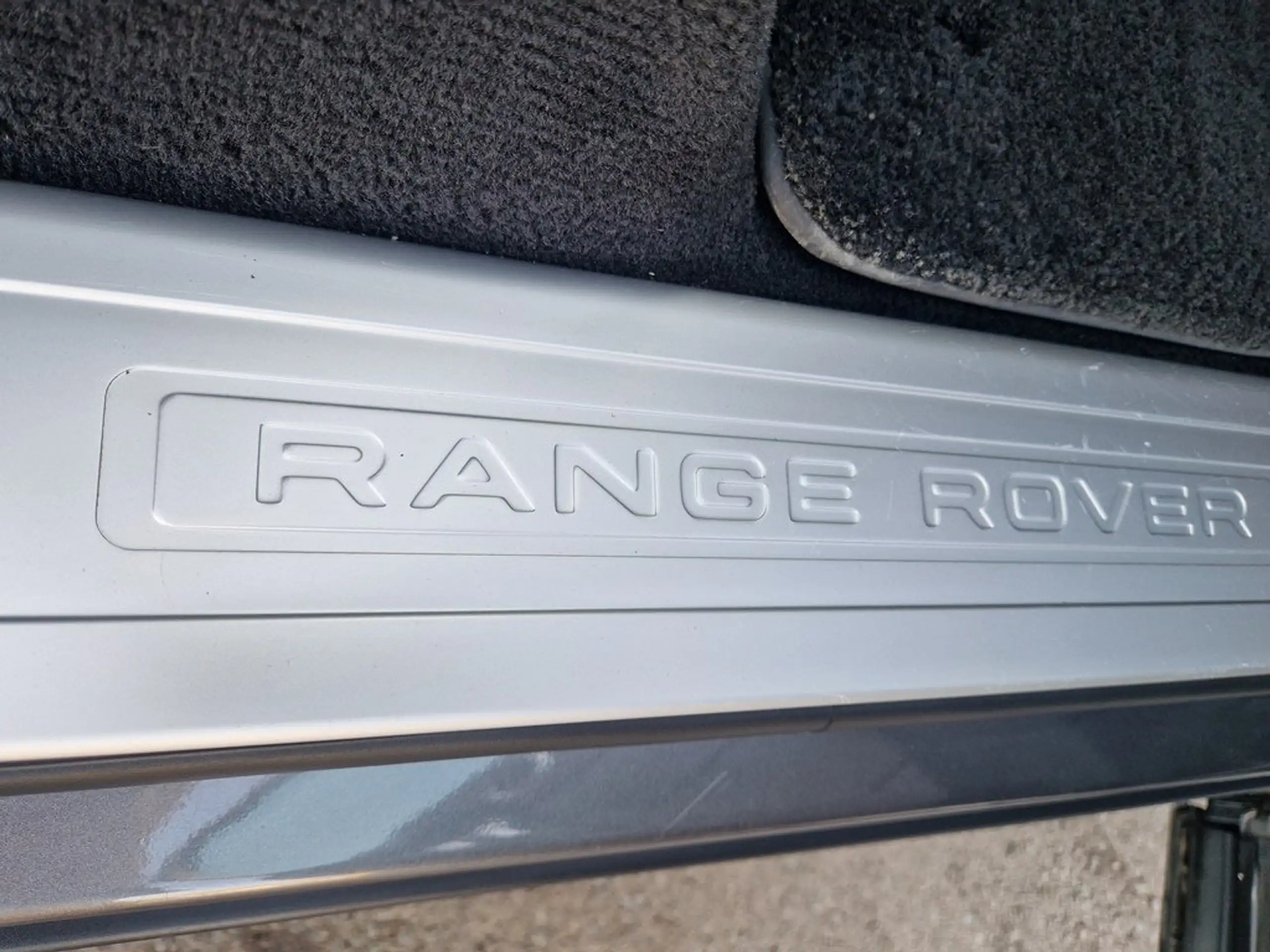 Land Rover - Range Rover Sport