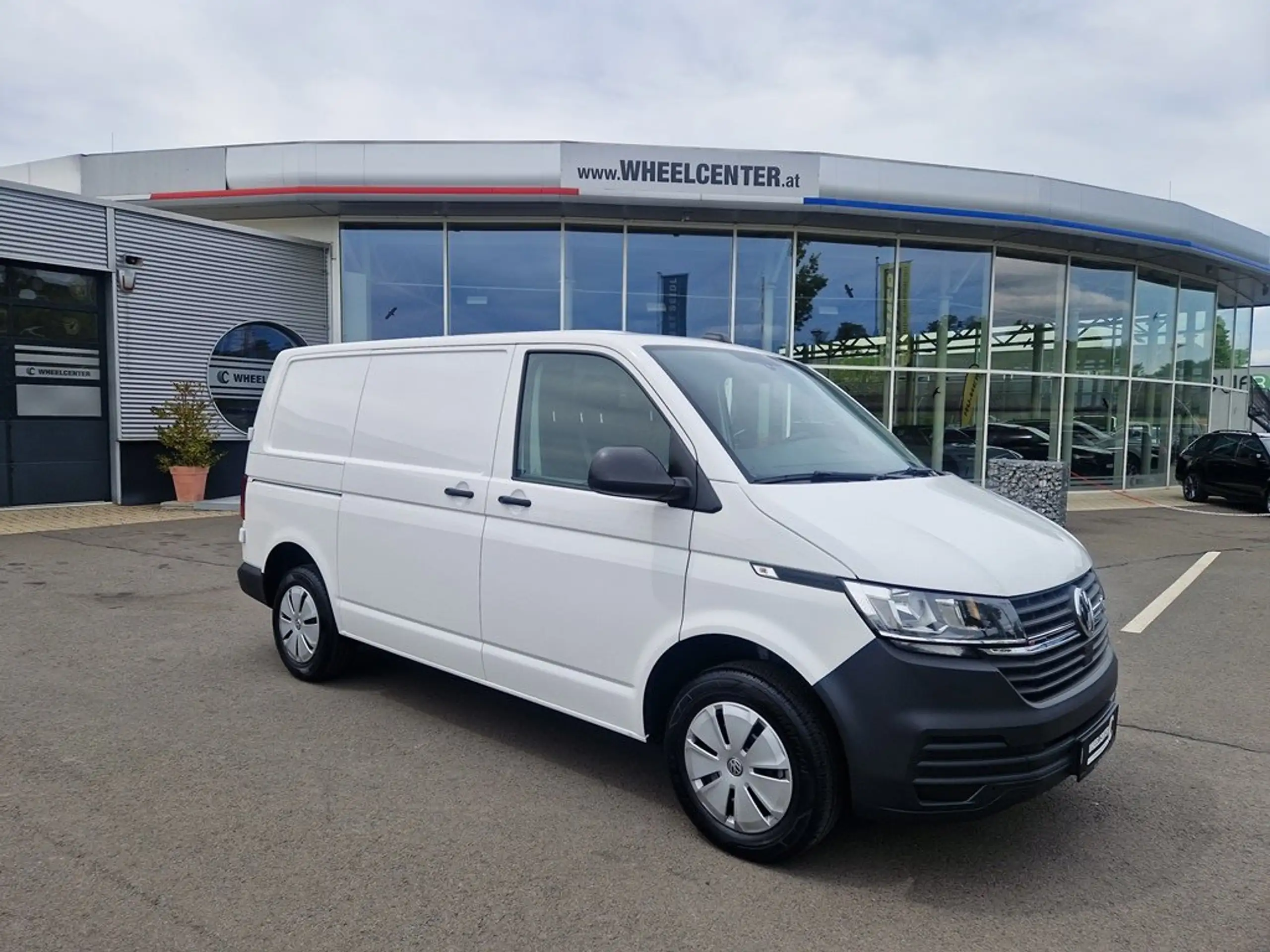 Volkswagen - T6.1 Transporter