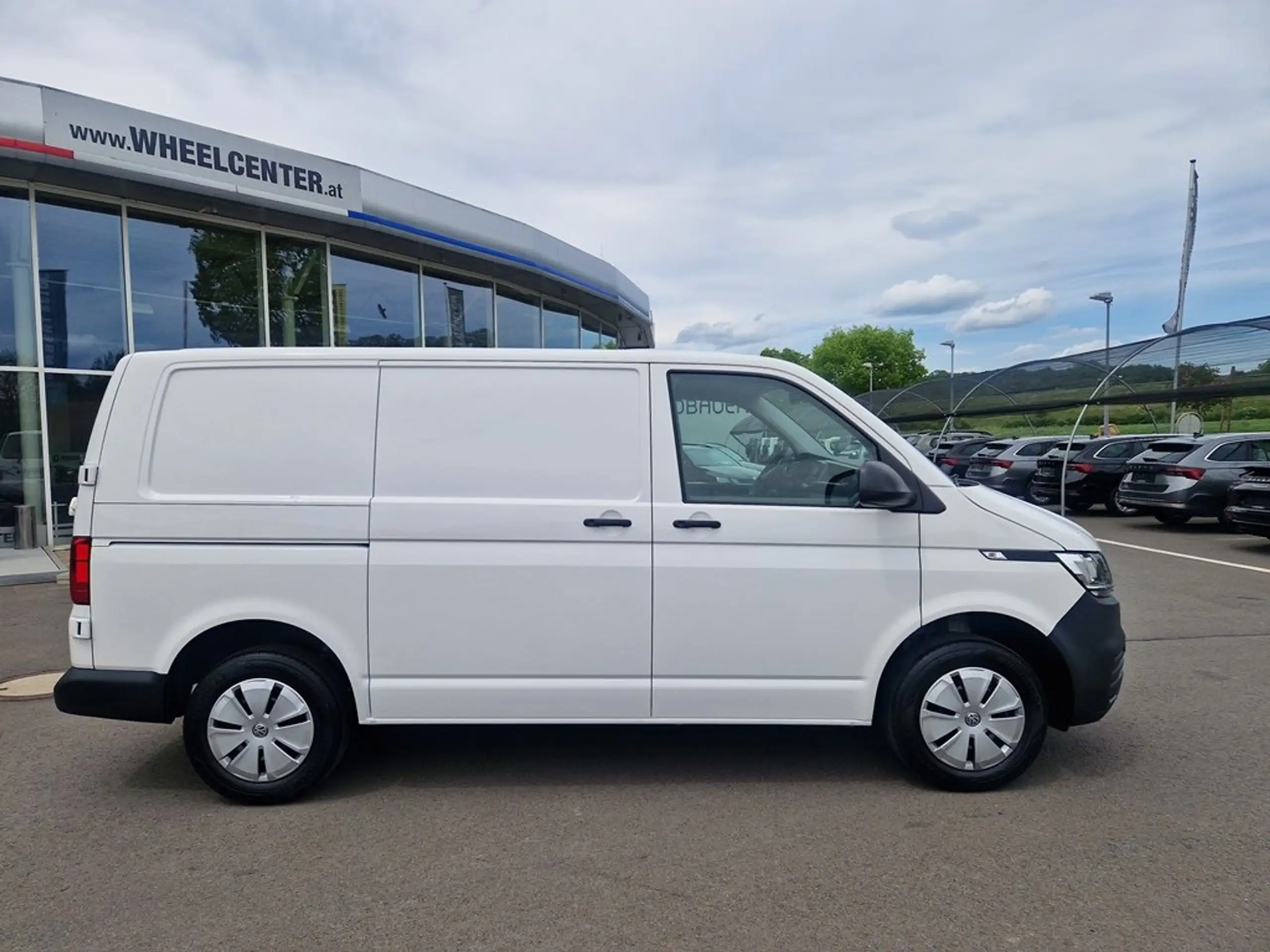 Volkswagen - T6.1 Transporter