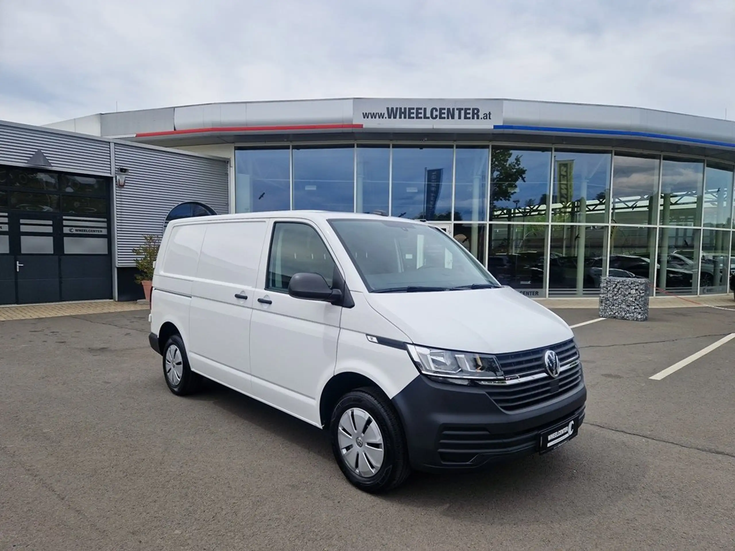 Volkswagen - T6.1 Transporter