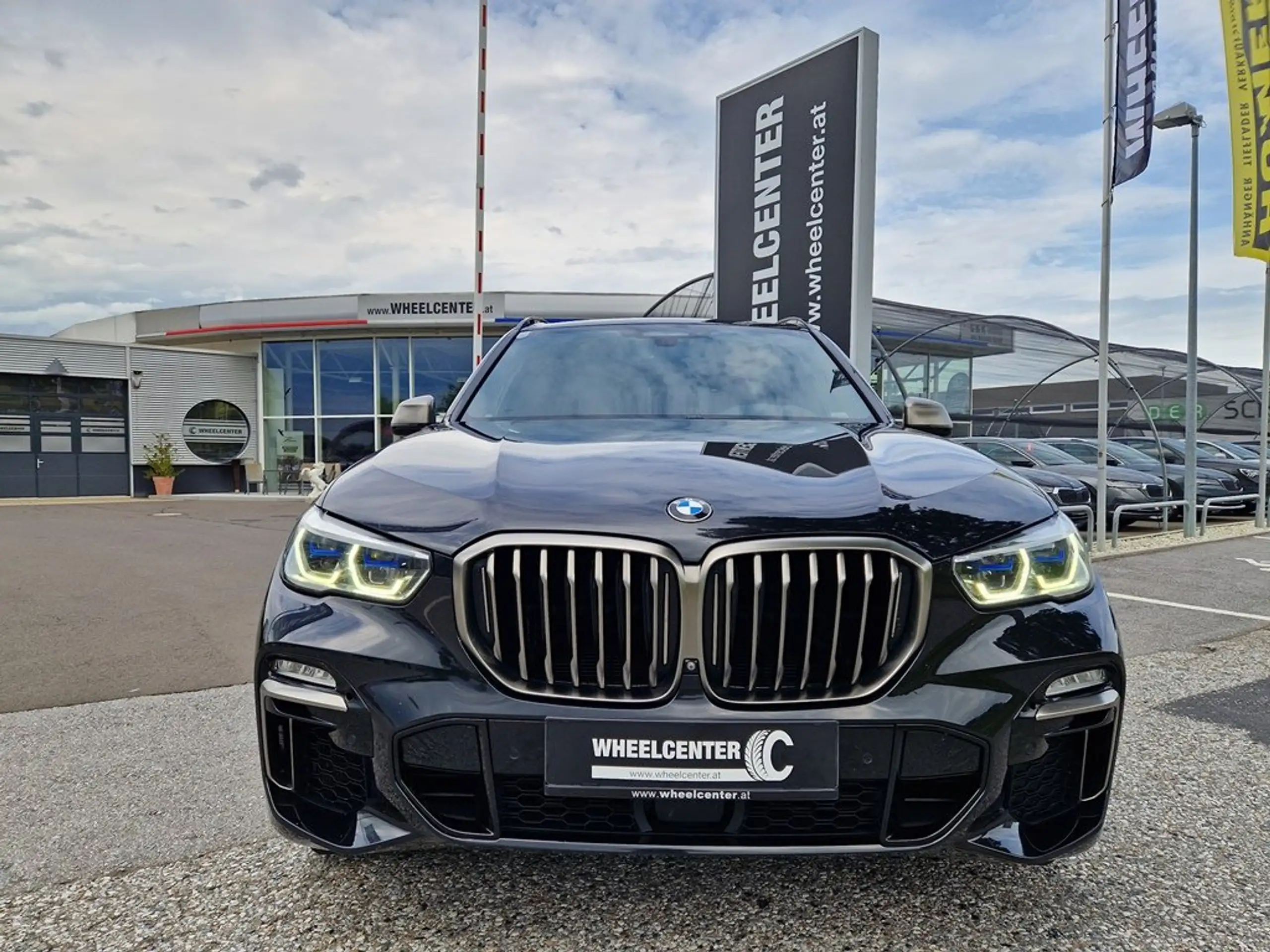 BMW - X5 M