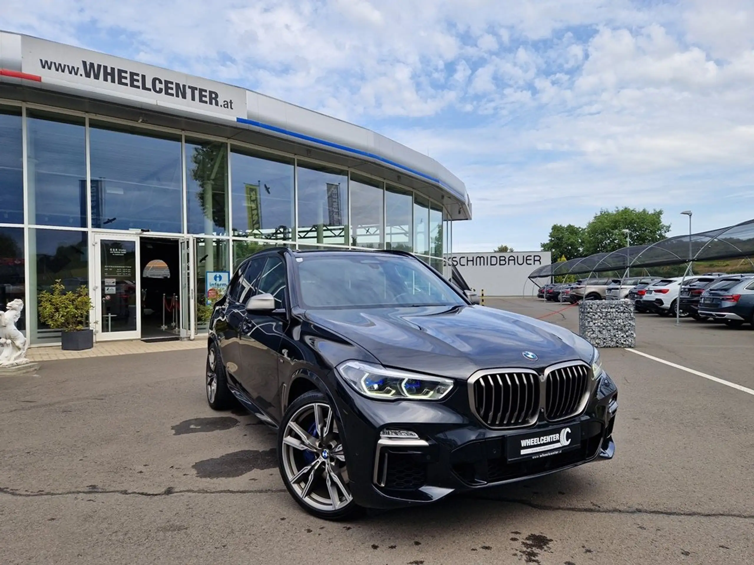 BMW - X5 M