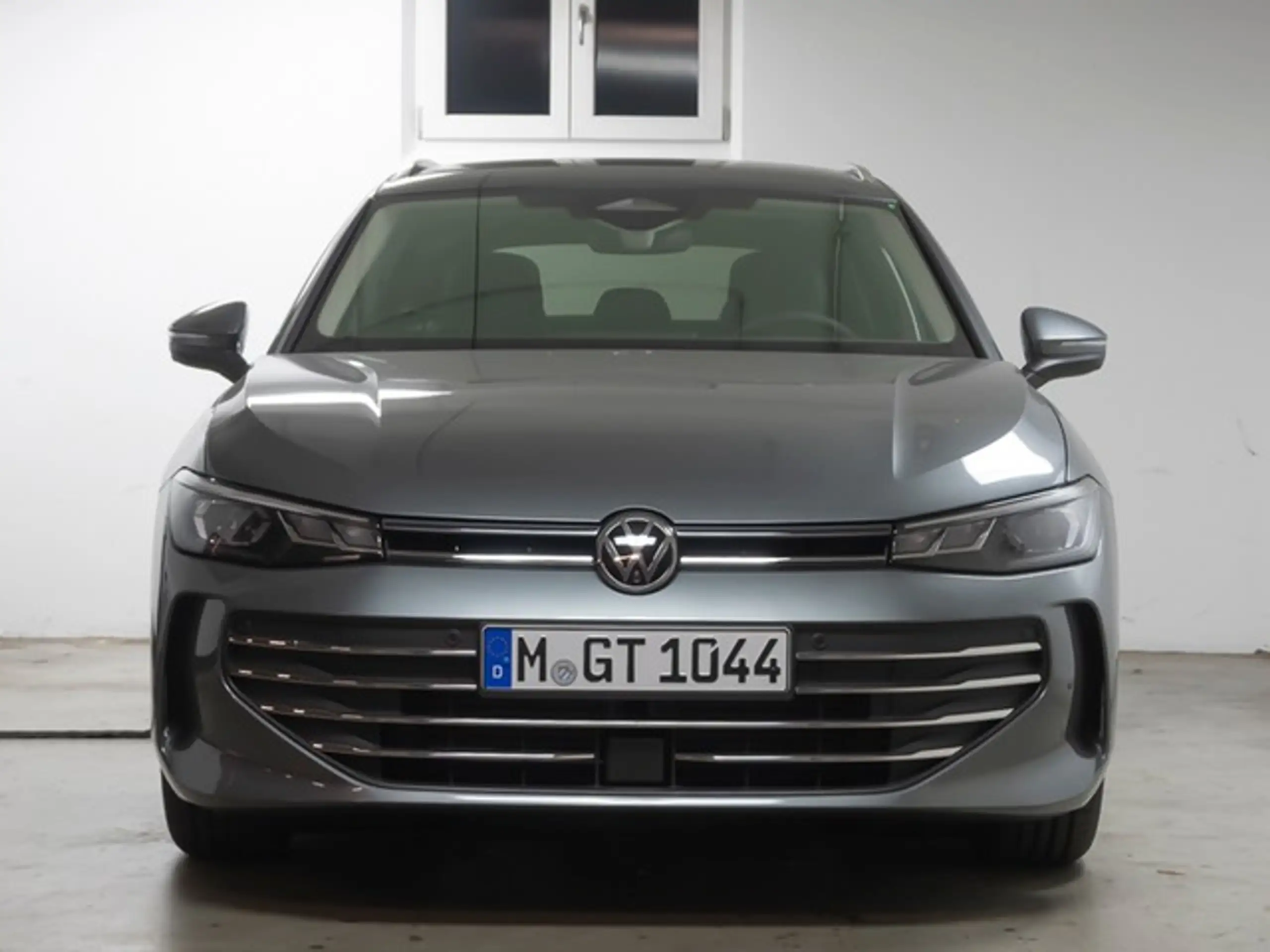 Volkswagen - Passat