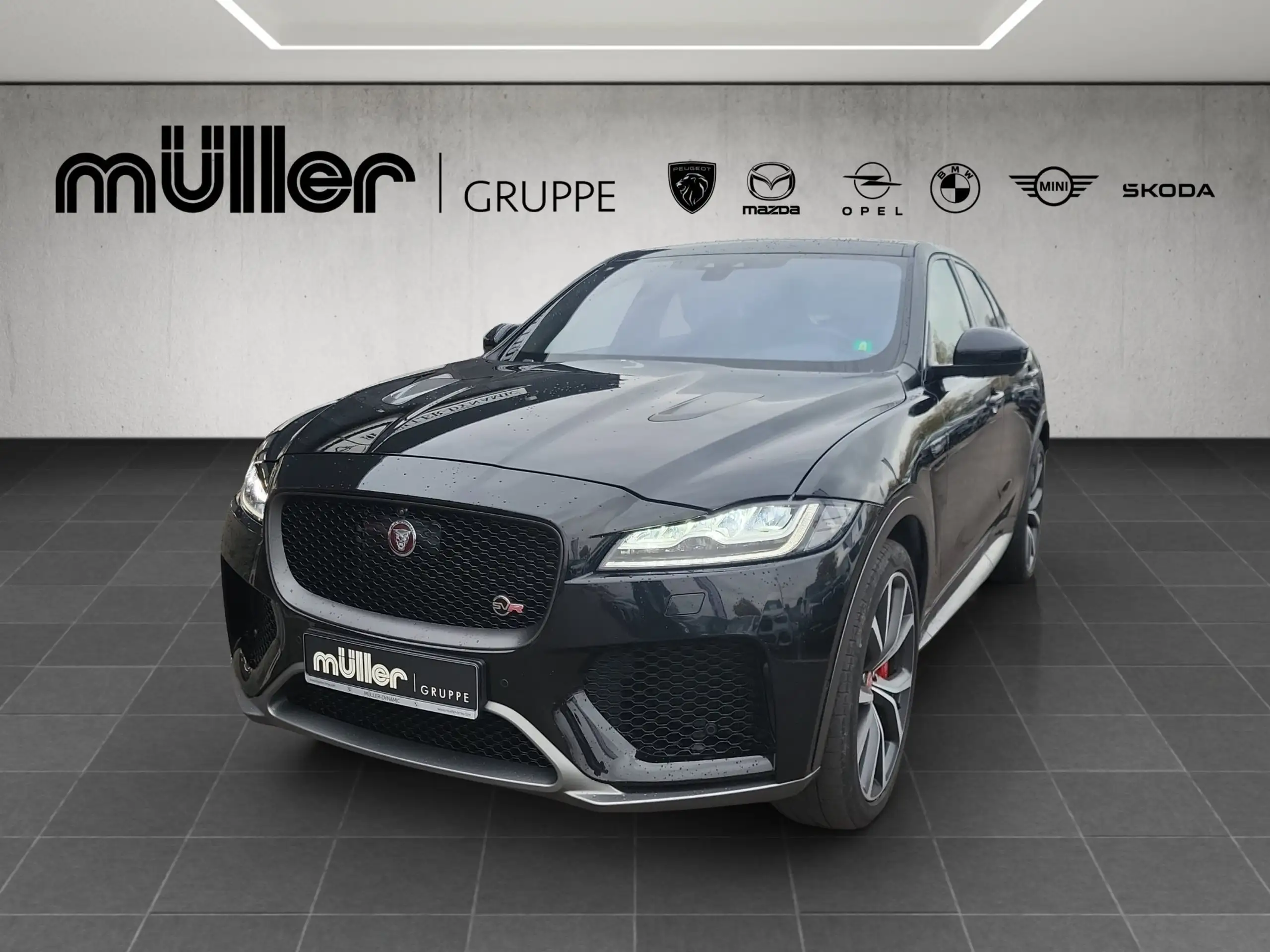 Jaguar - F-Pace