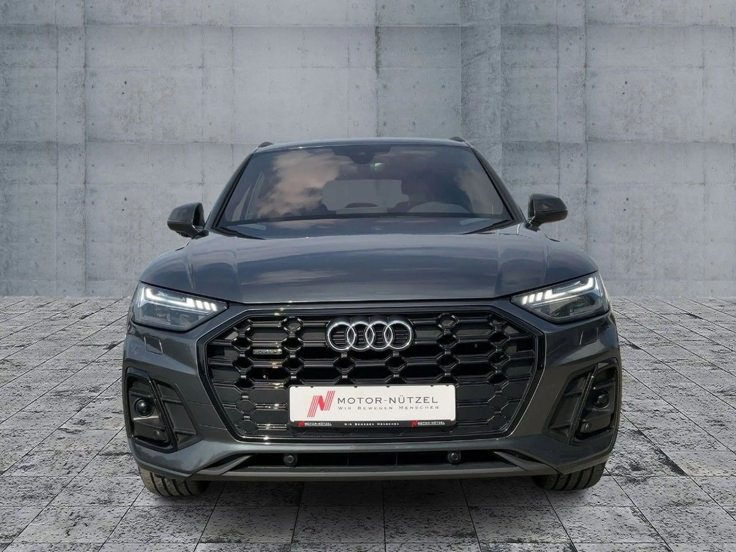 Audi - Q5