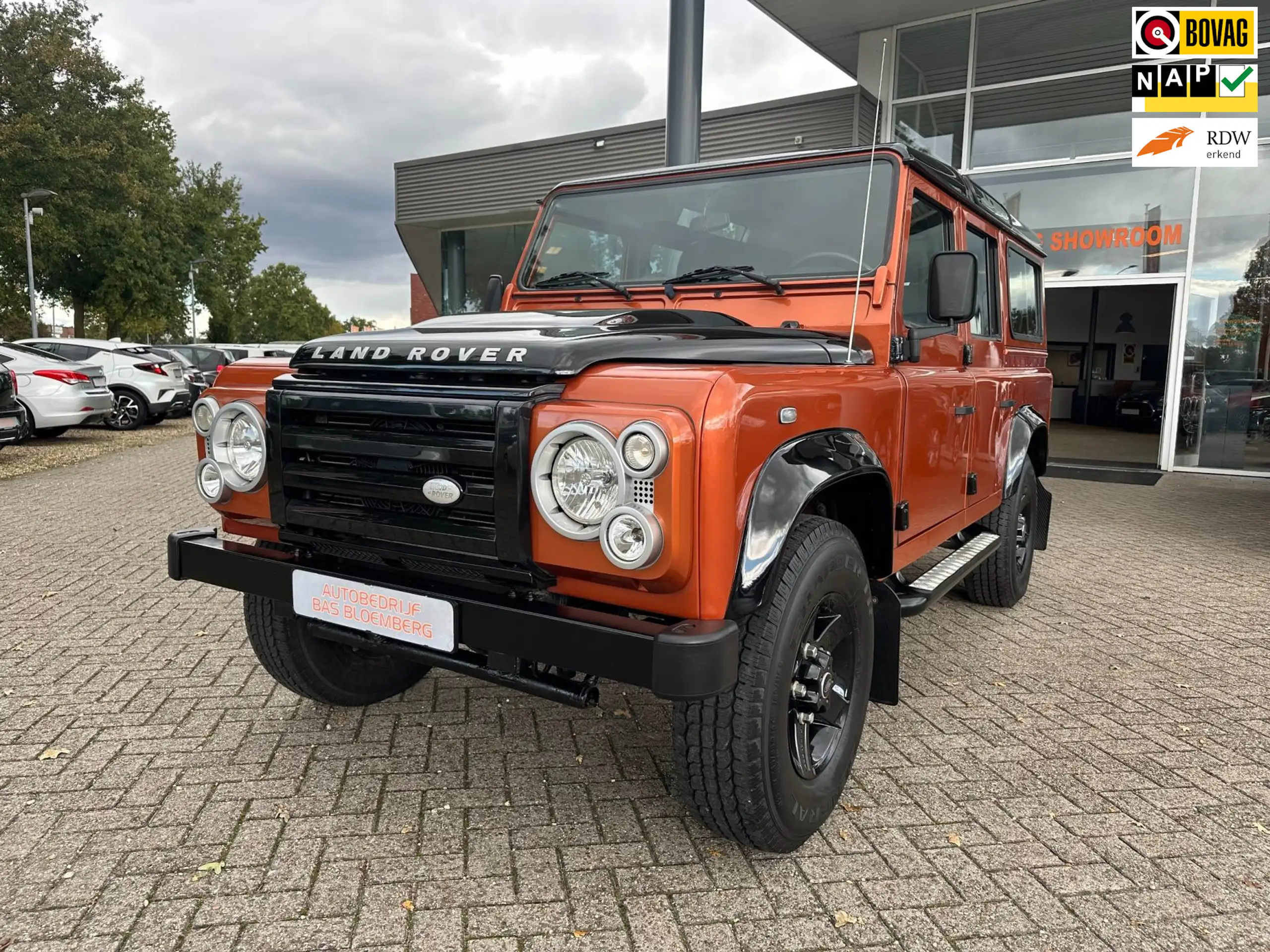 Land Rover Defender 2010