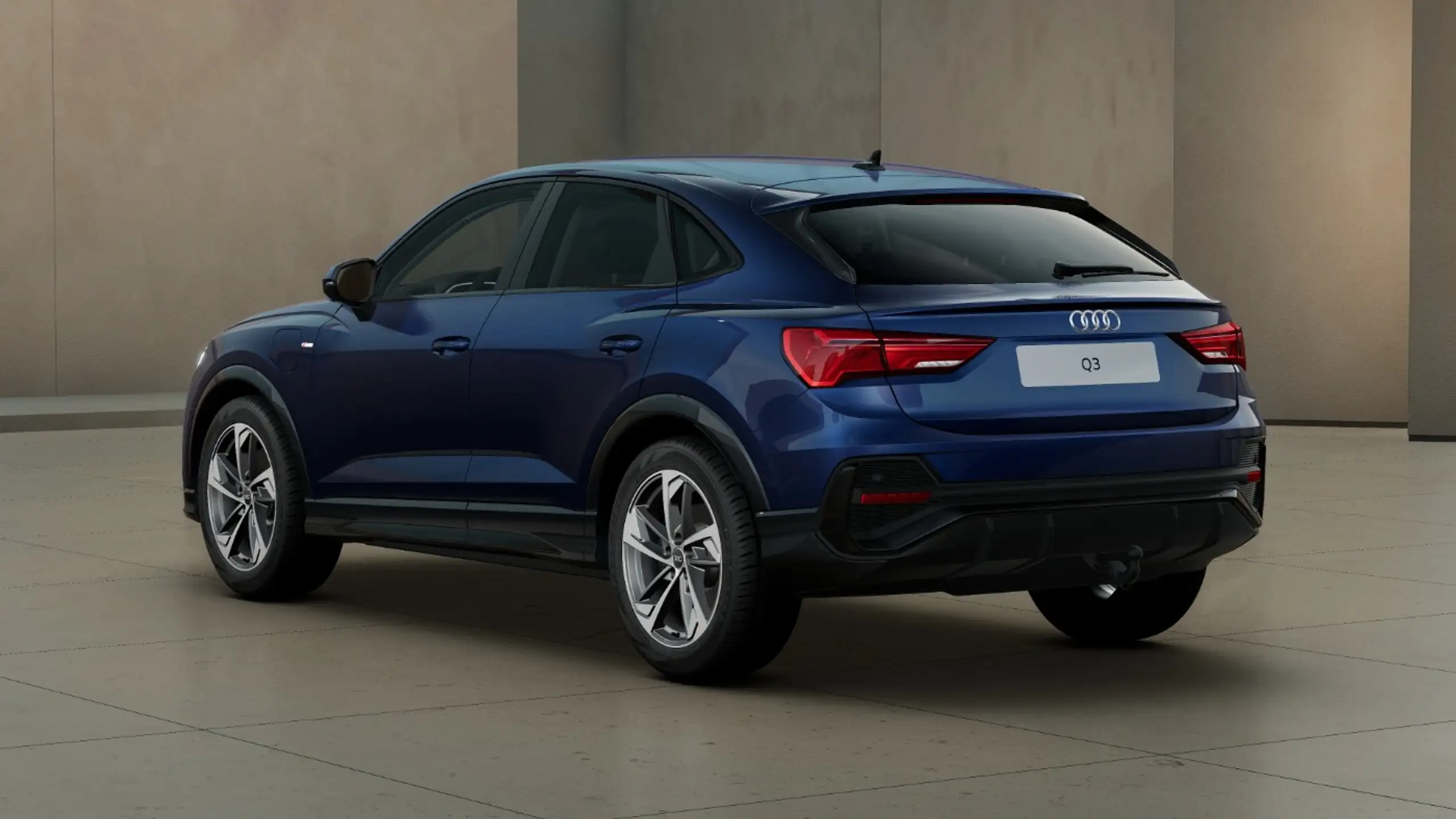 Audi - Q3