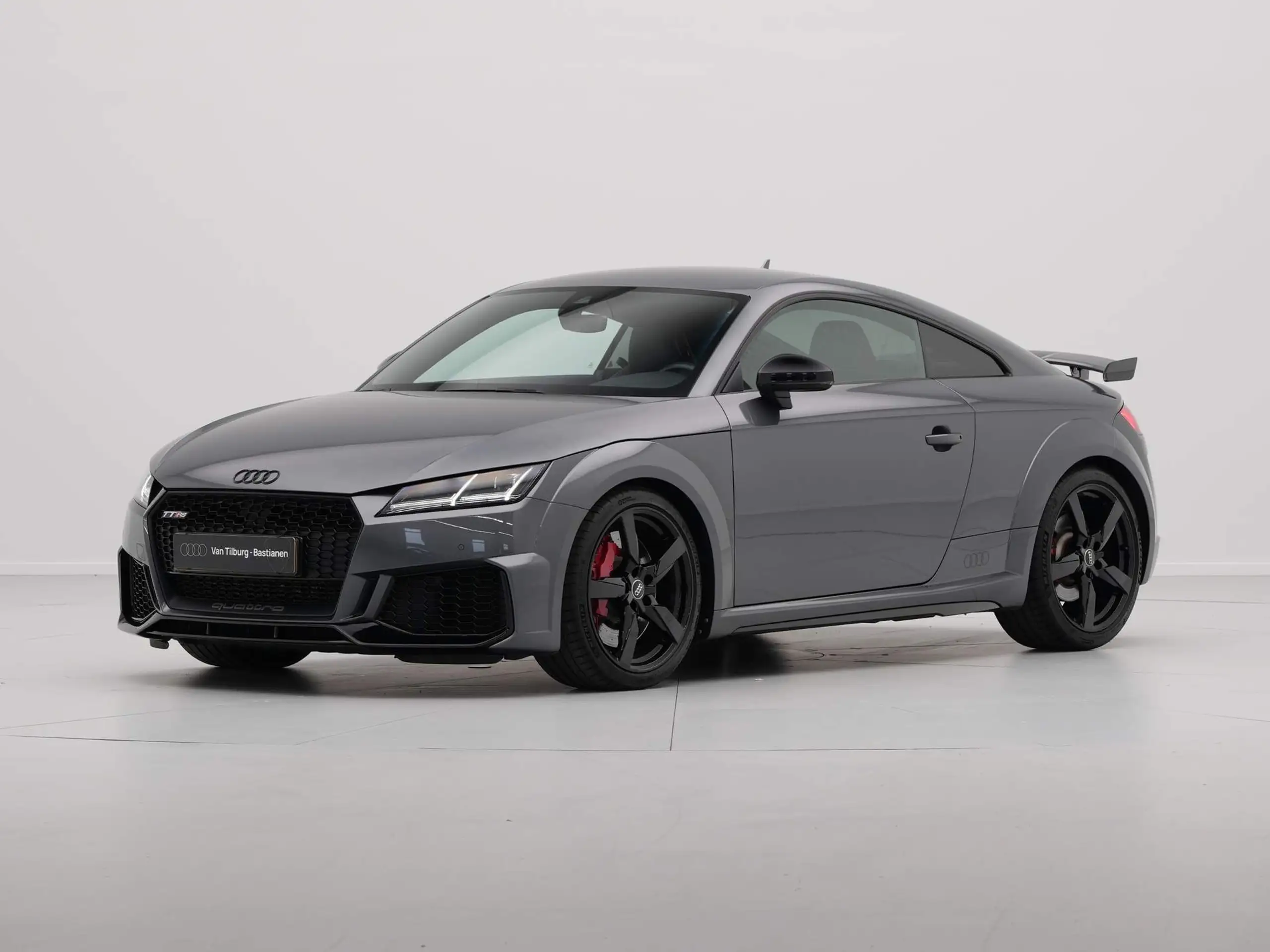 Audi - TT RS