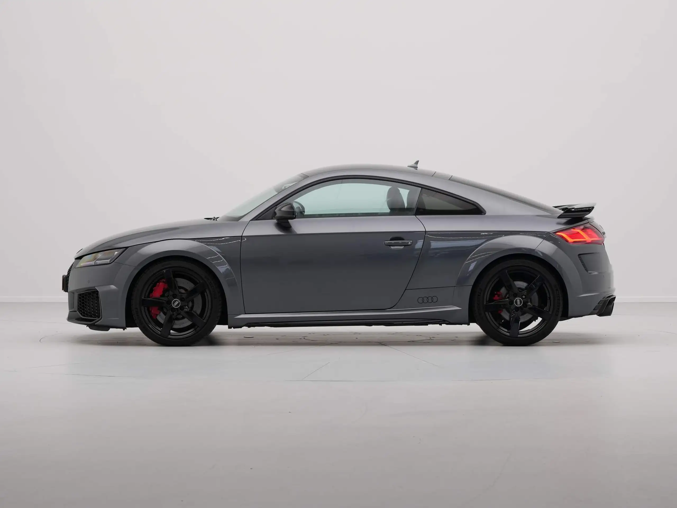 Audi - TT RS