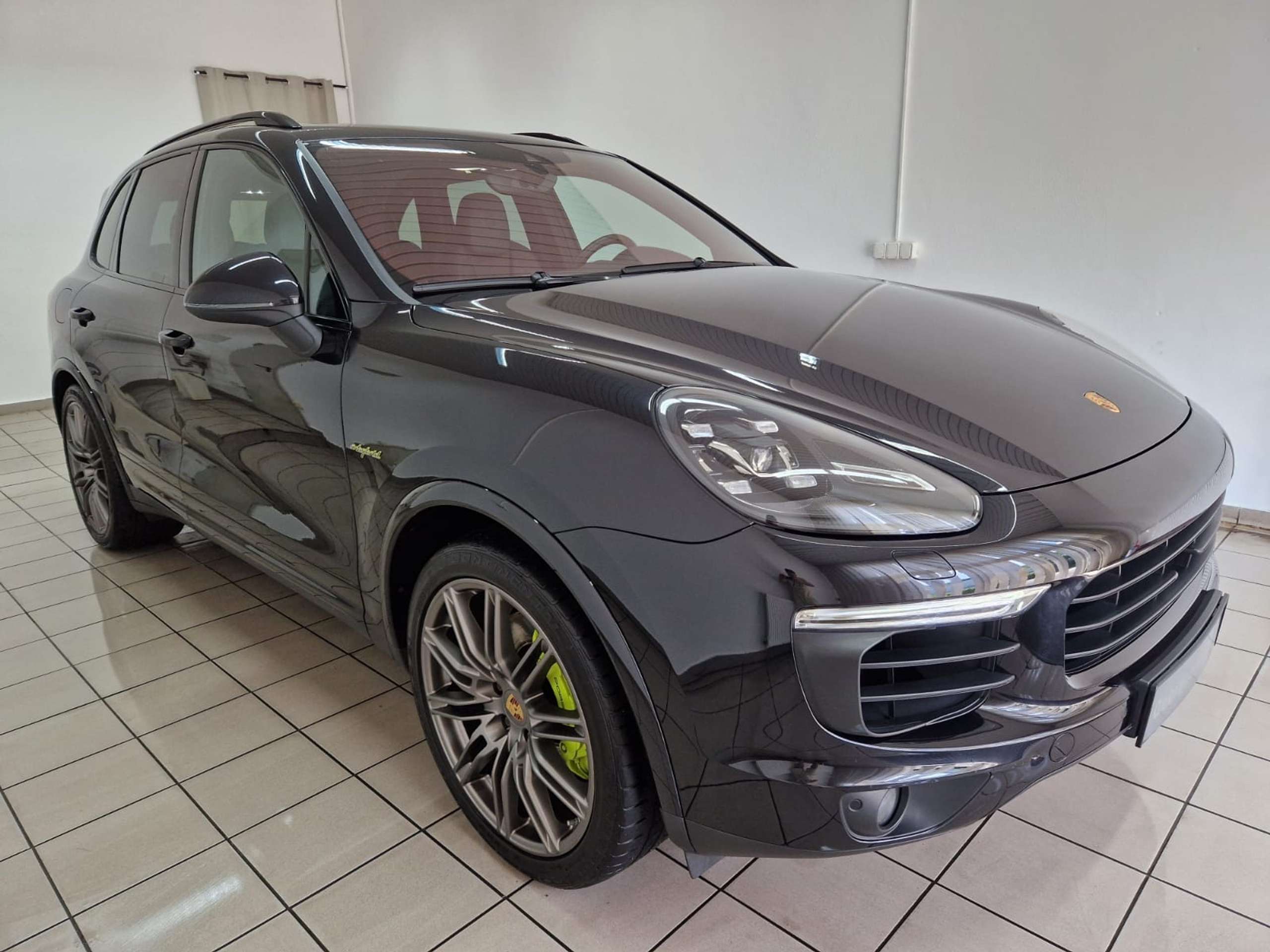 Porsche - Cayenne