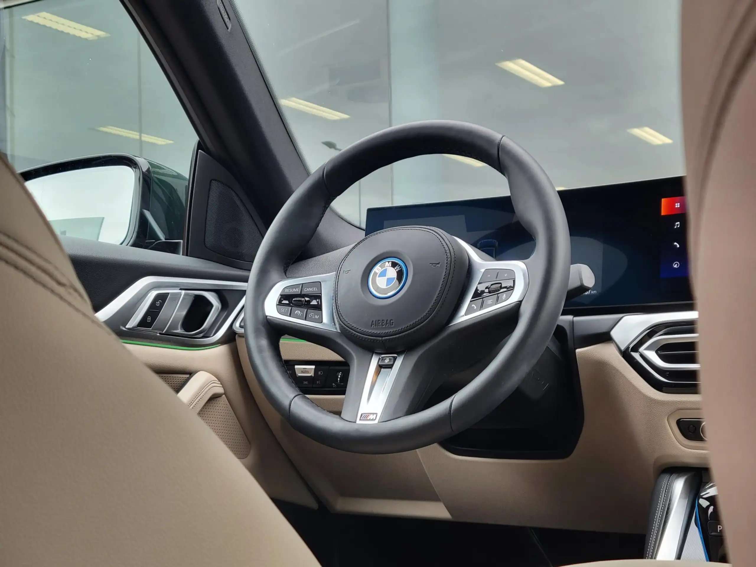 BMW - i4