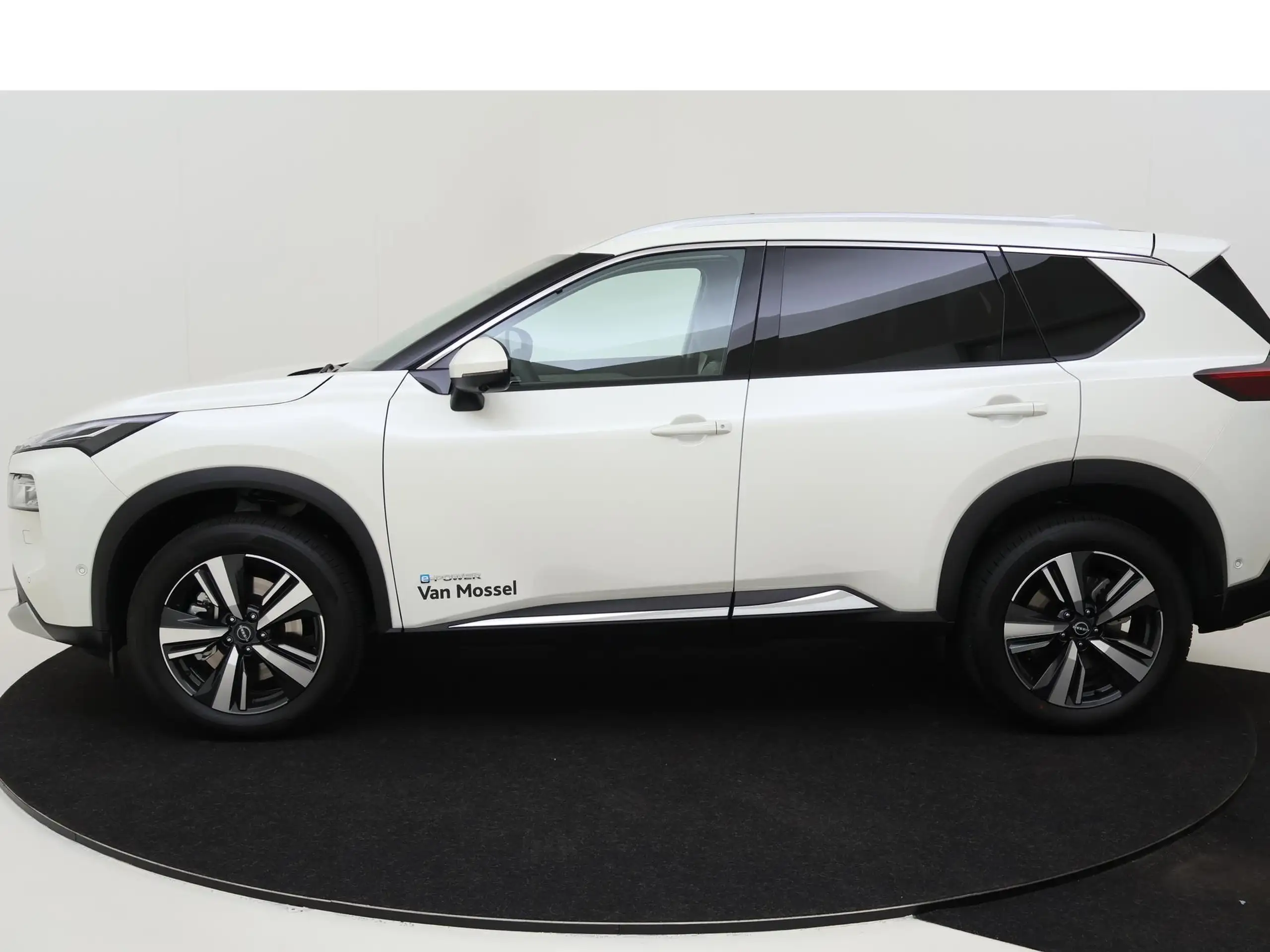 Nissan - X-Trail