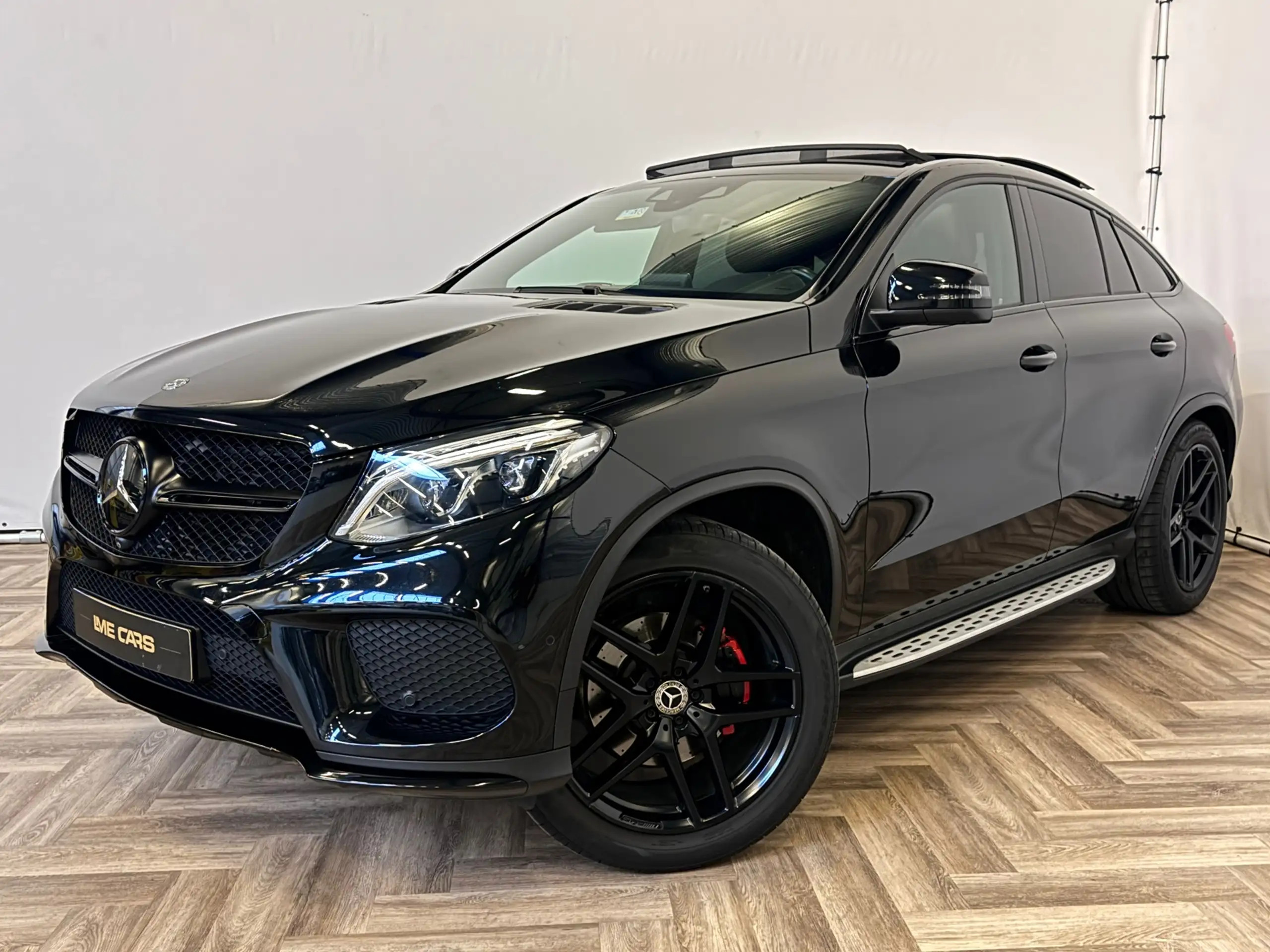 Mercedes-Benz - GLE 350