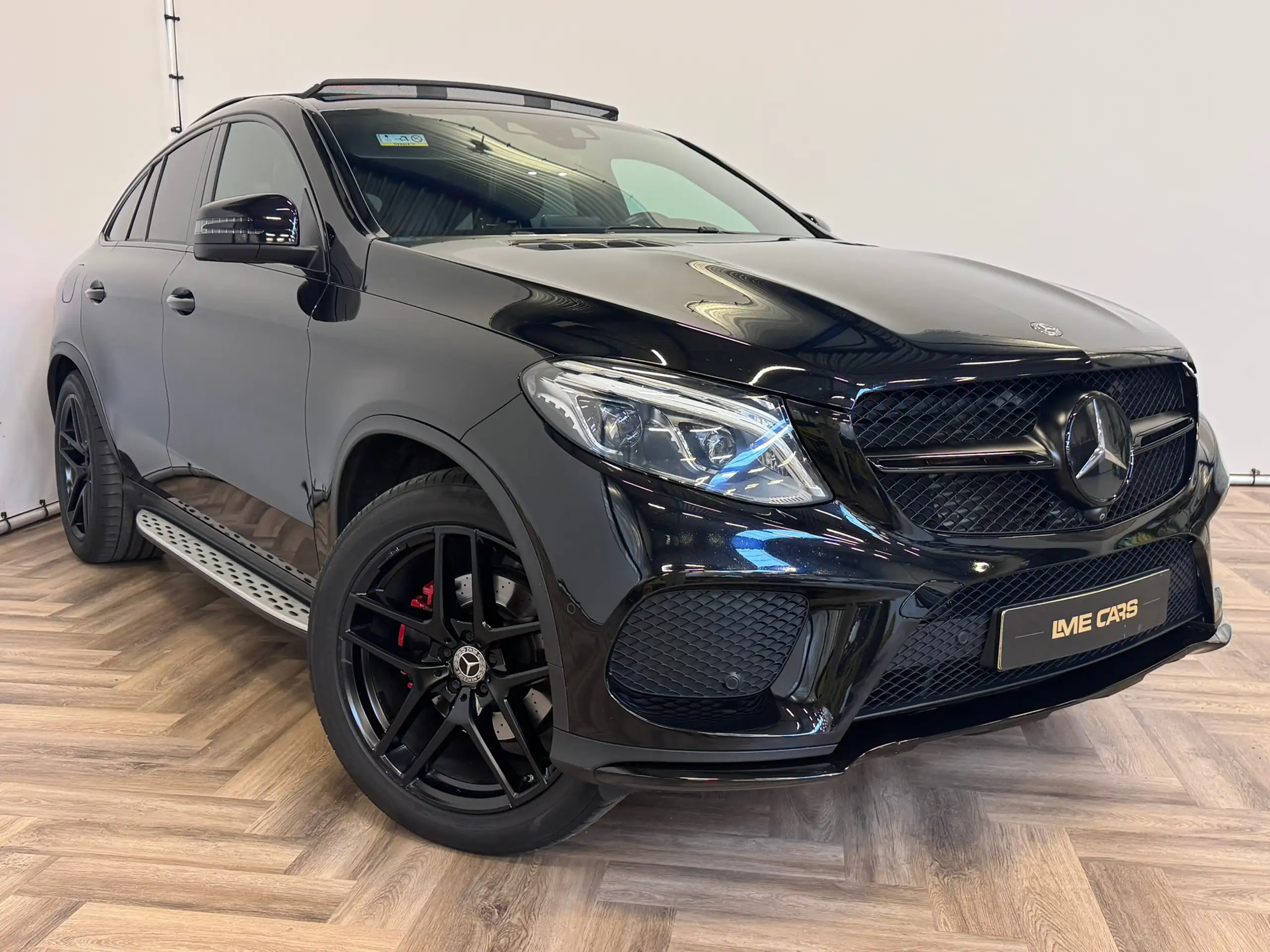 Mercedes-Benz - GLE 350