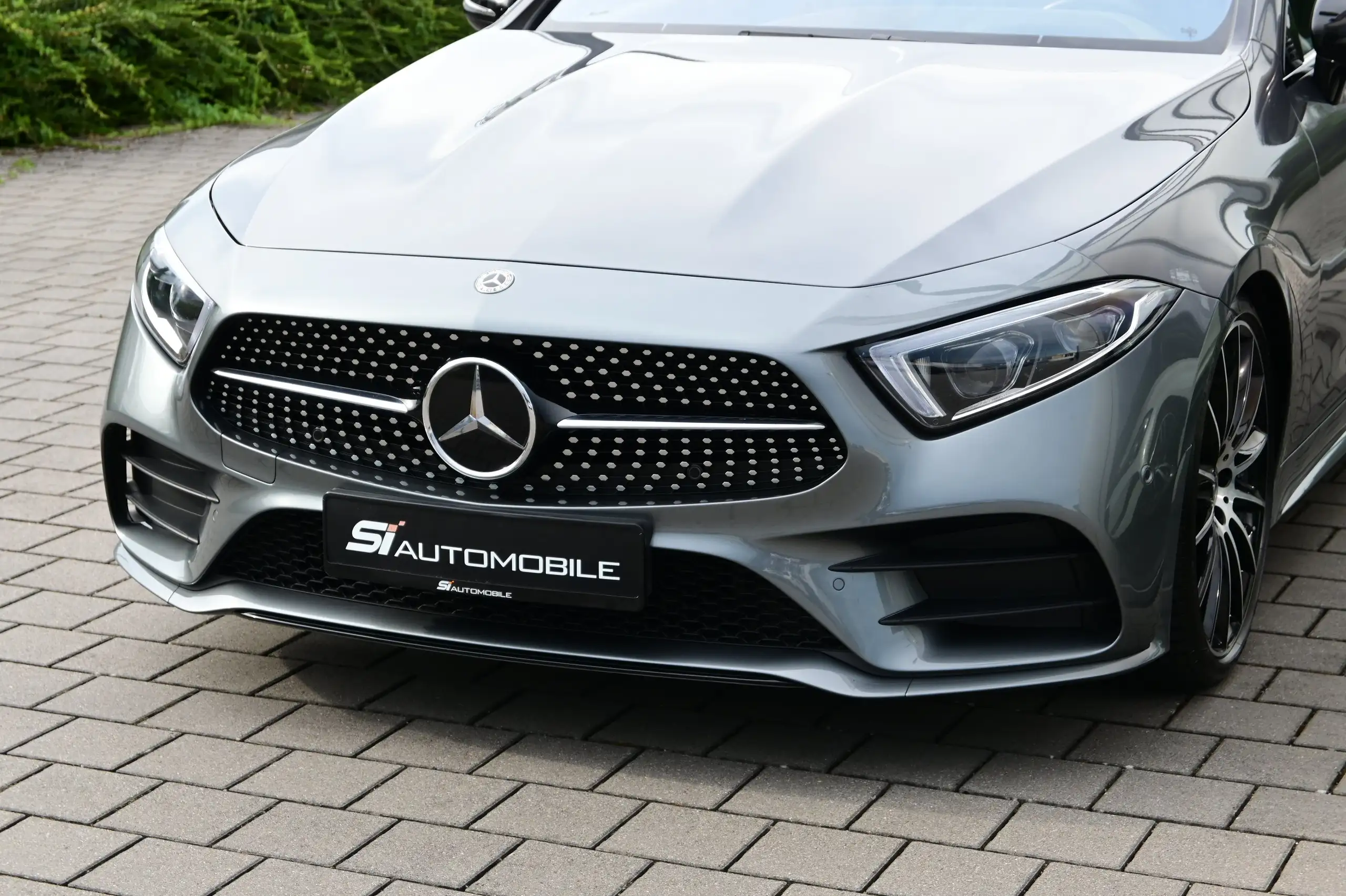 Mercedes-Benz - CLS 450