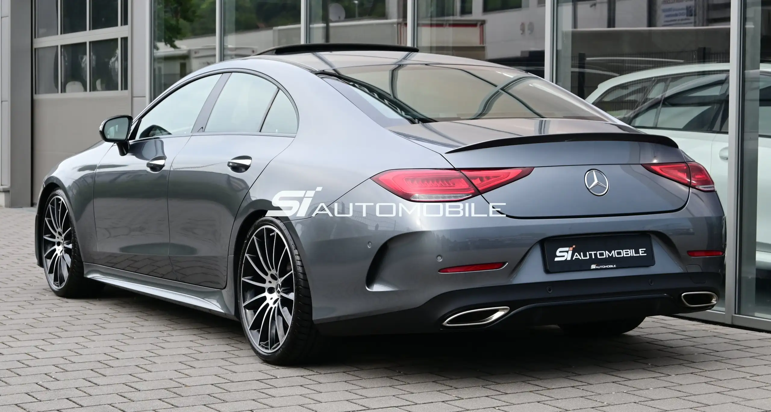 Mercedes-Benz - CLS 450