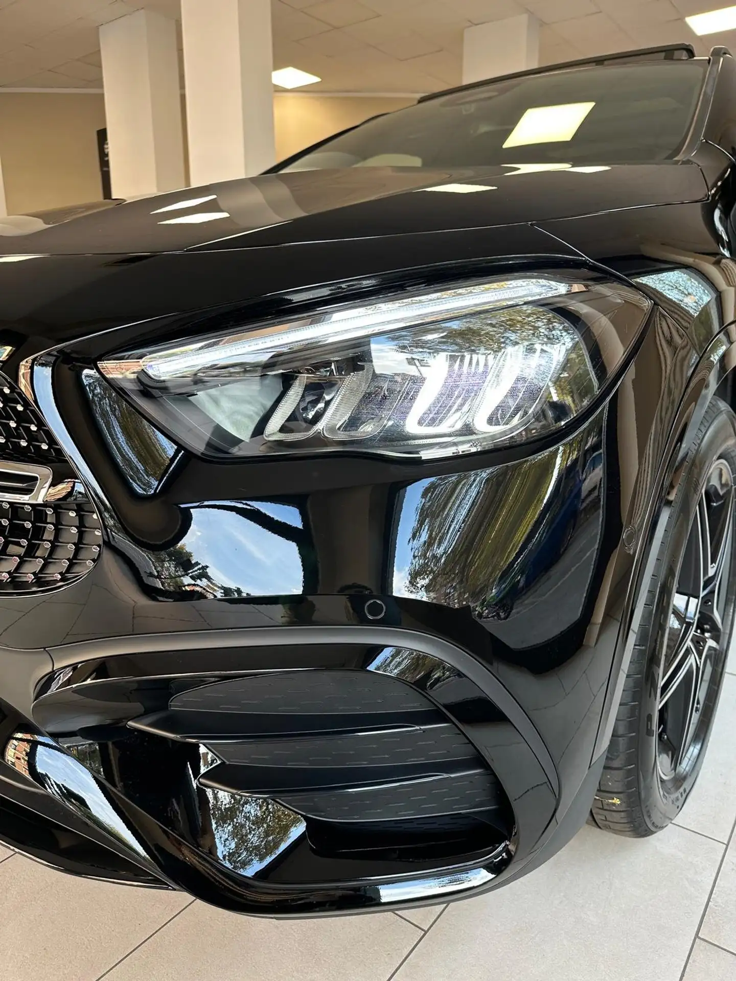 Mercedes-Benz - GLA 200