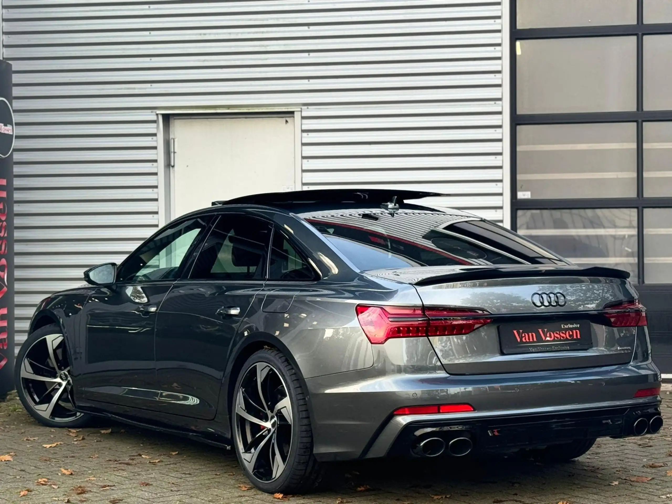 Audi - A6