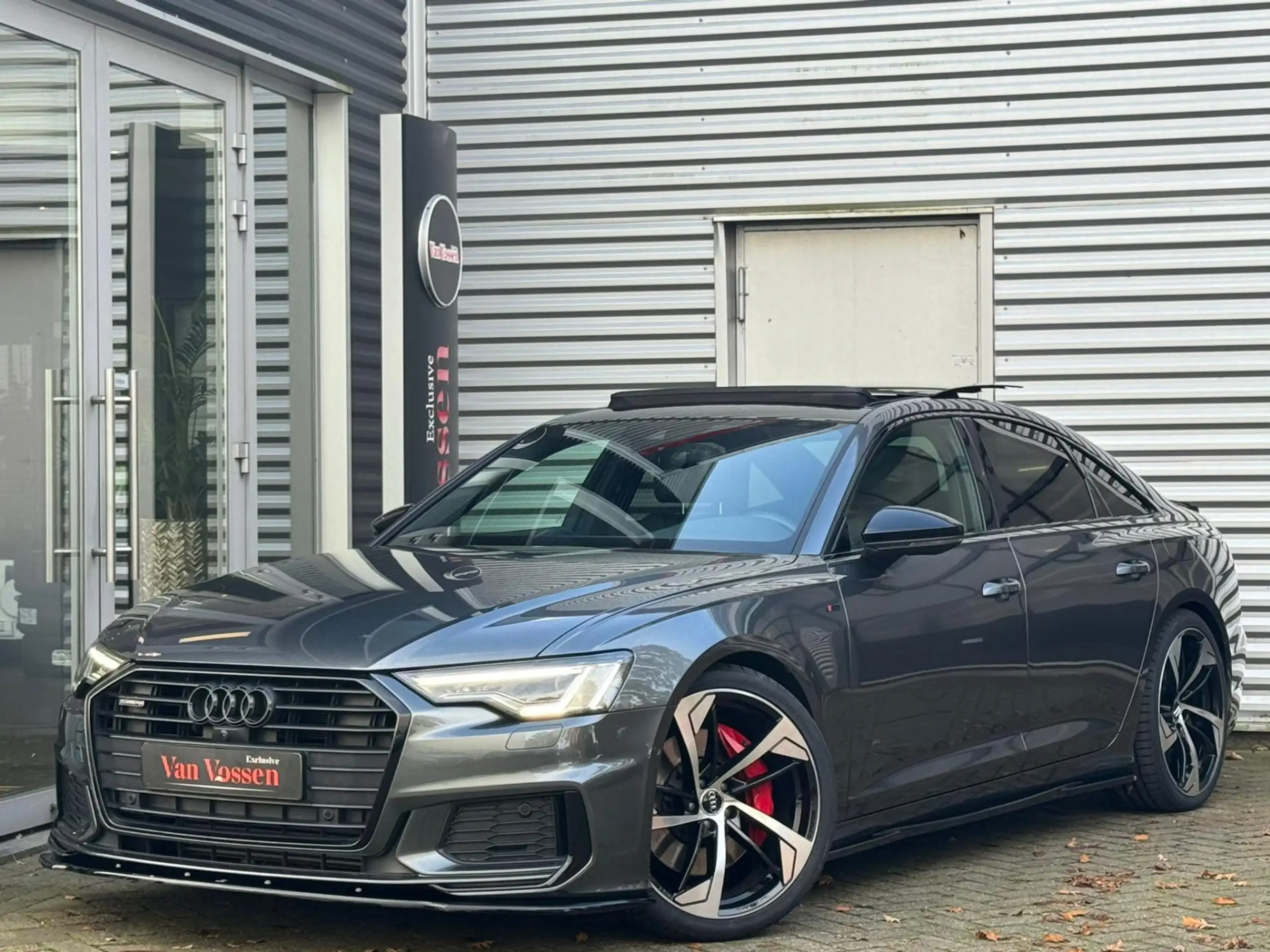 Audi - A6