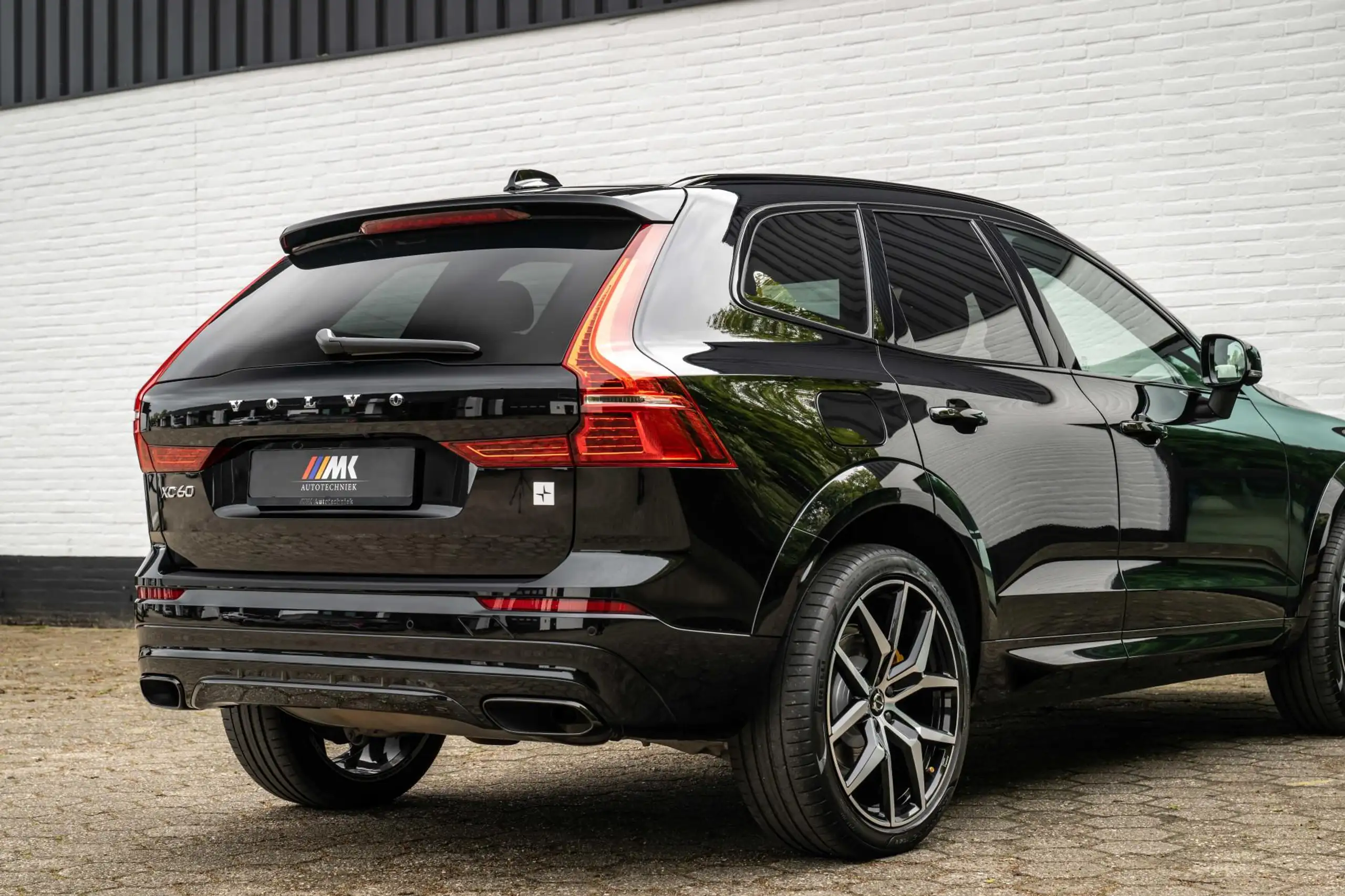 Volvo - XC60