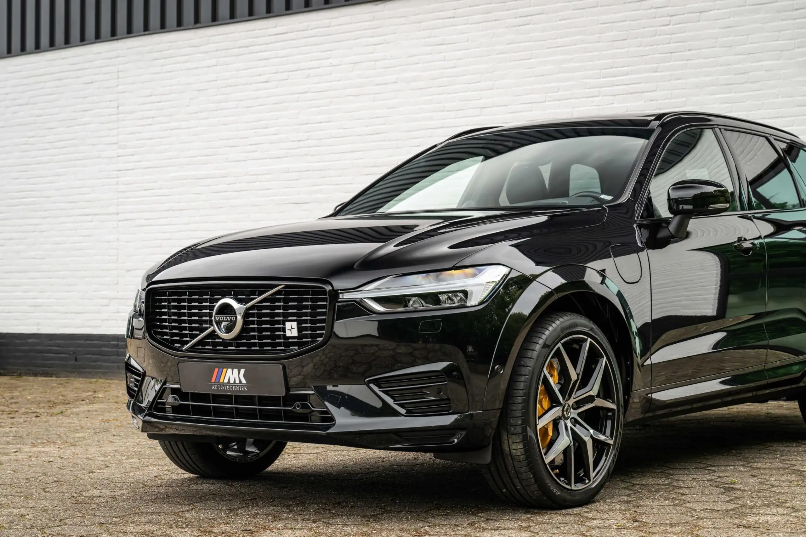 Volvo - XC60